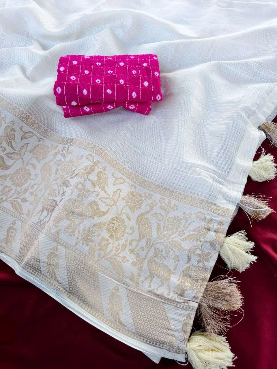 1057 kota beautiful simple saree tassels pallu work with bandhni blouse pcs