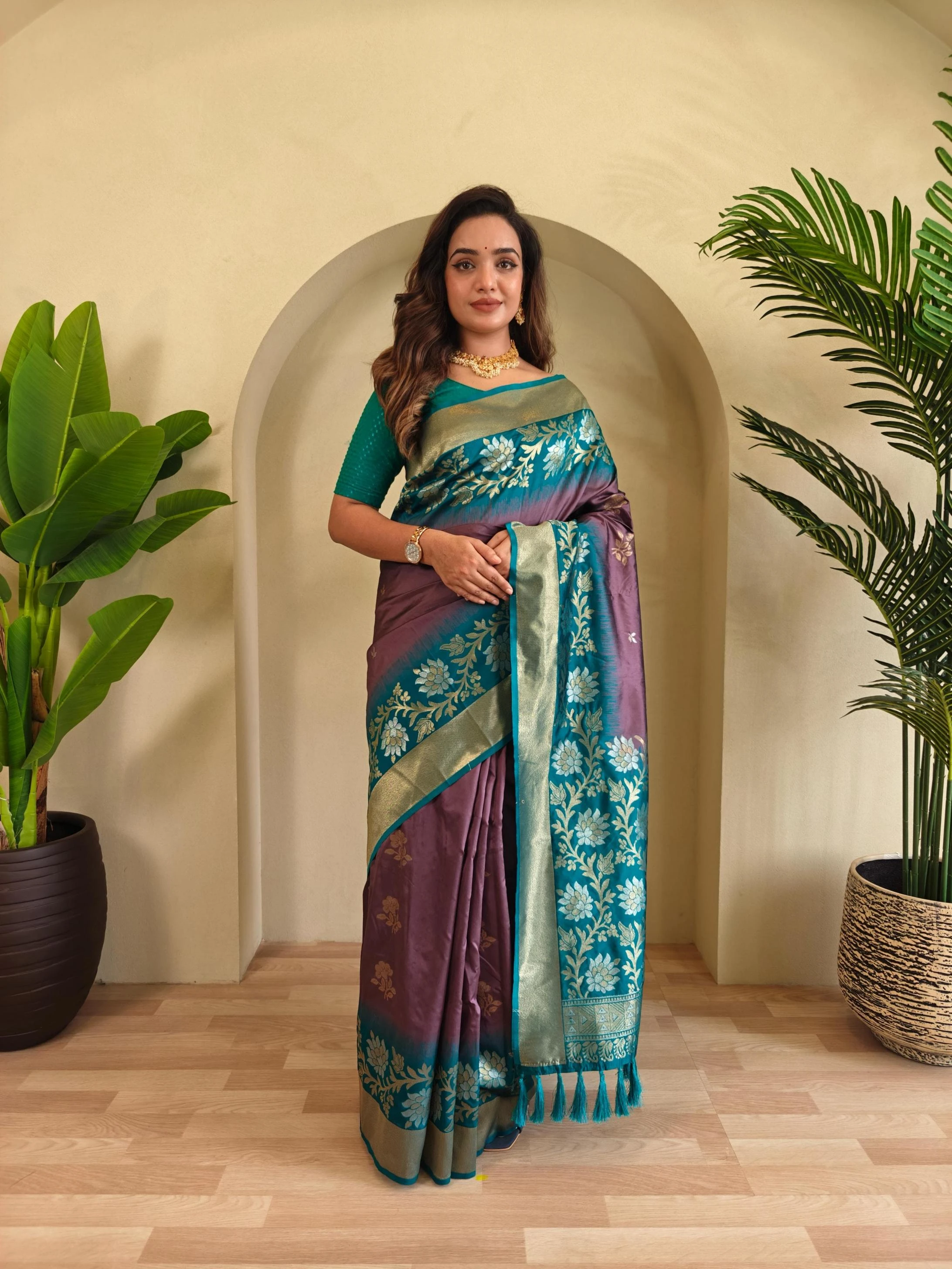 😍 Sarees wholesale DUAL TONE SILK - Ethnicaa thumbnail 18