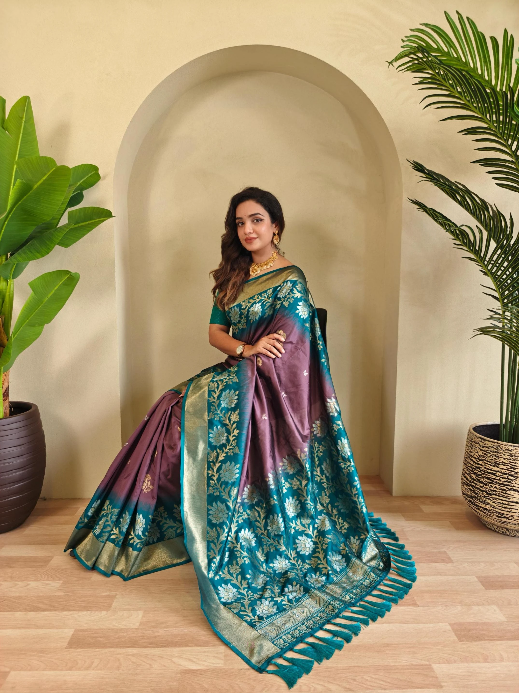 😍 Sarees wholesale DUAL TONE SILK - Ethnicaa thumbnail 5