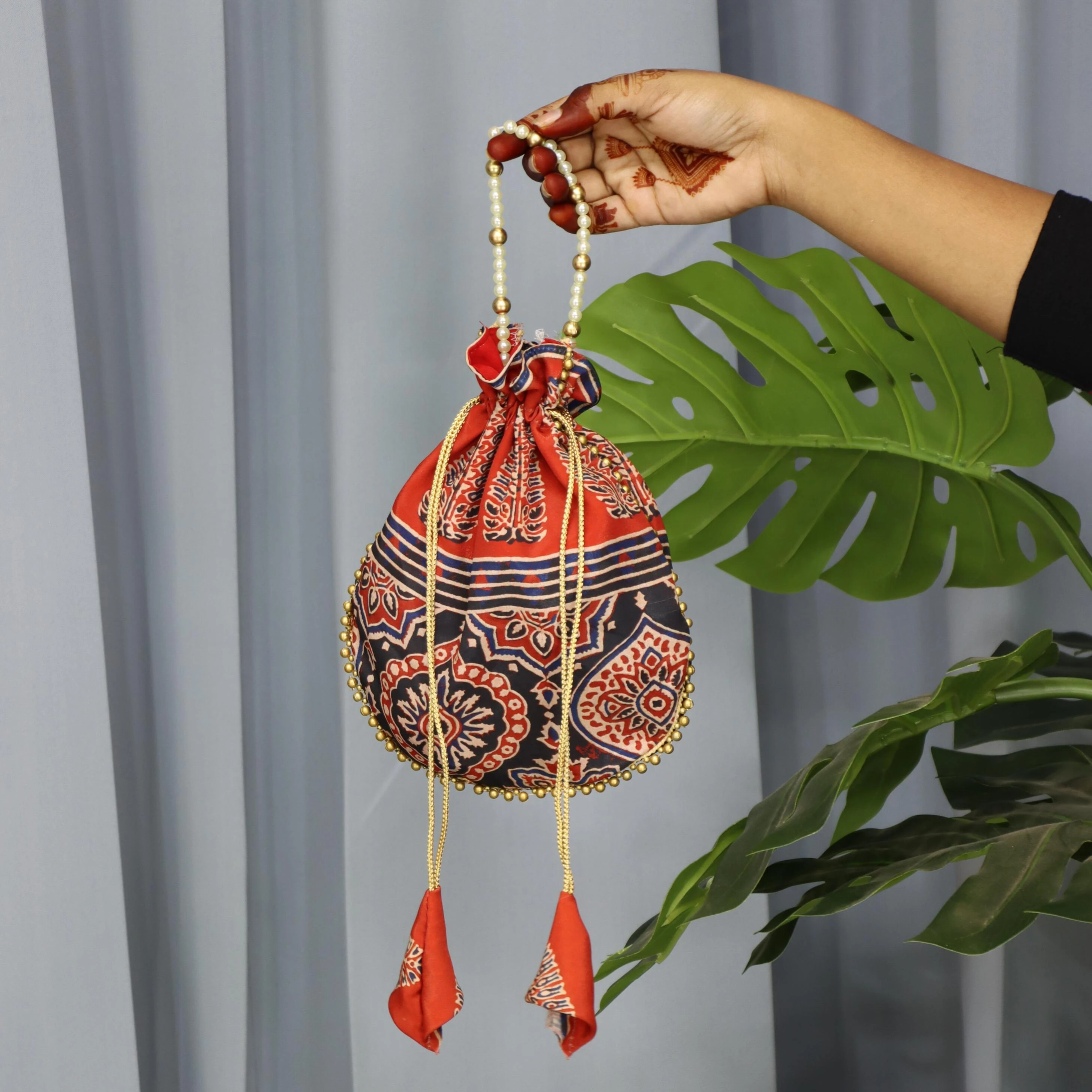 GRTN4001 Lahanga wholesale CRAPE SILK - Ethnicaa thumbnail 3