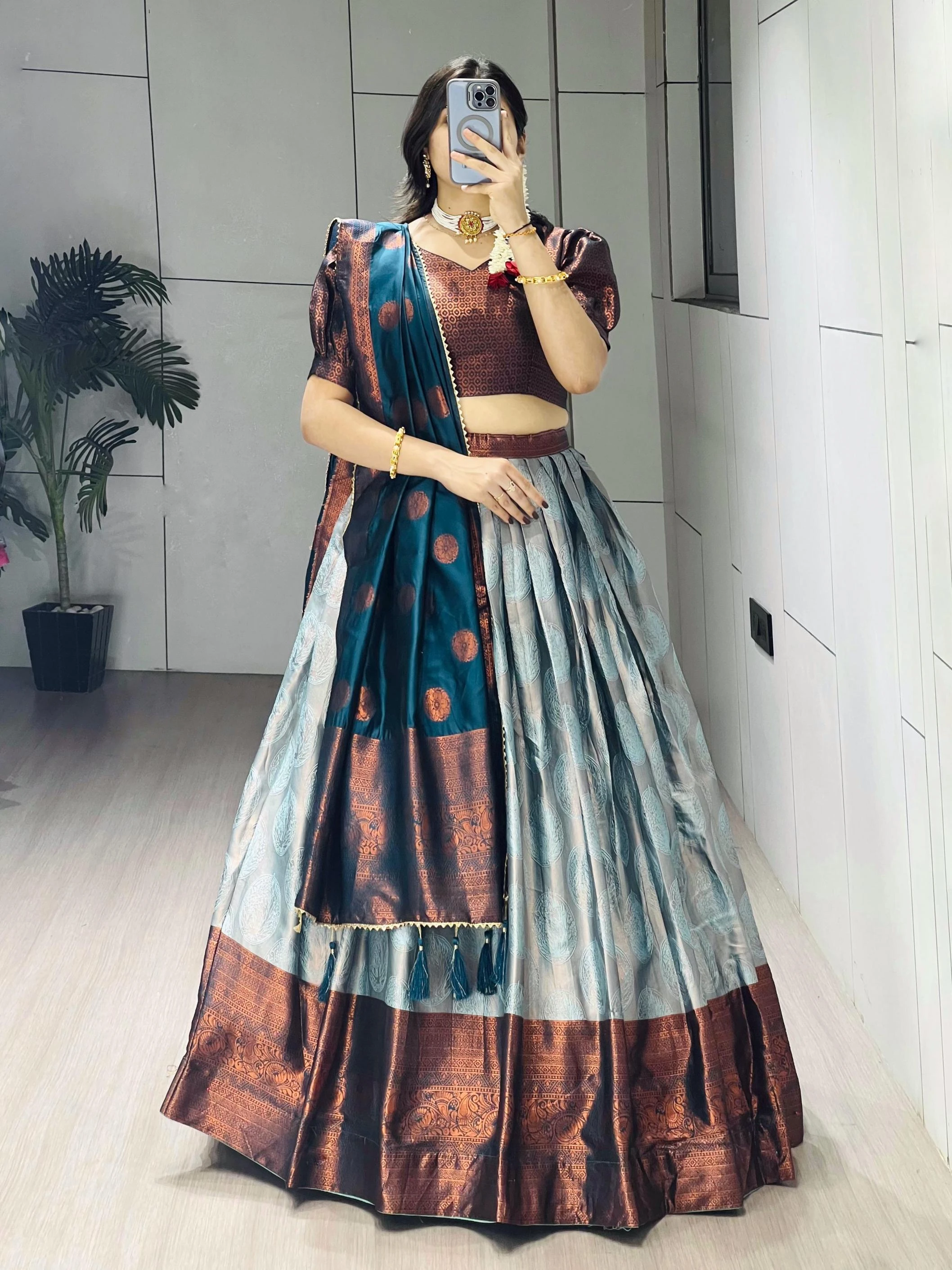 GRTN8135 Lahanga wholesale SILK - Ethnicaa thumbnail 4