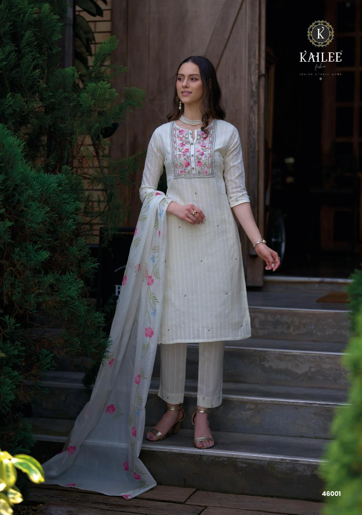 SUMMER GARDEN Kurti wholesale COTTON - Ethnicaa thumbnail 3