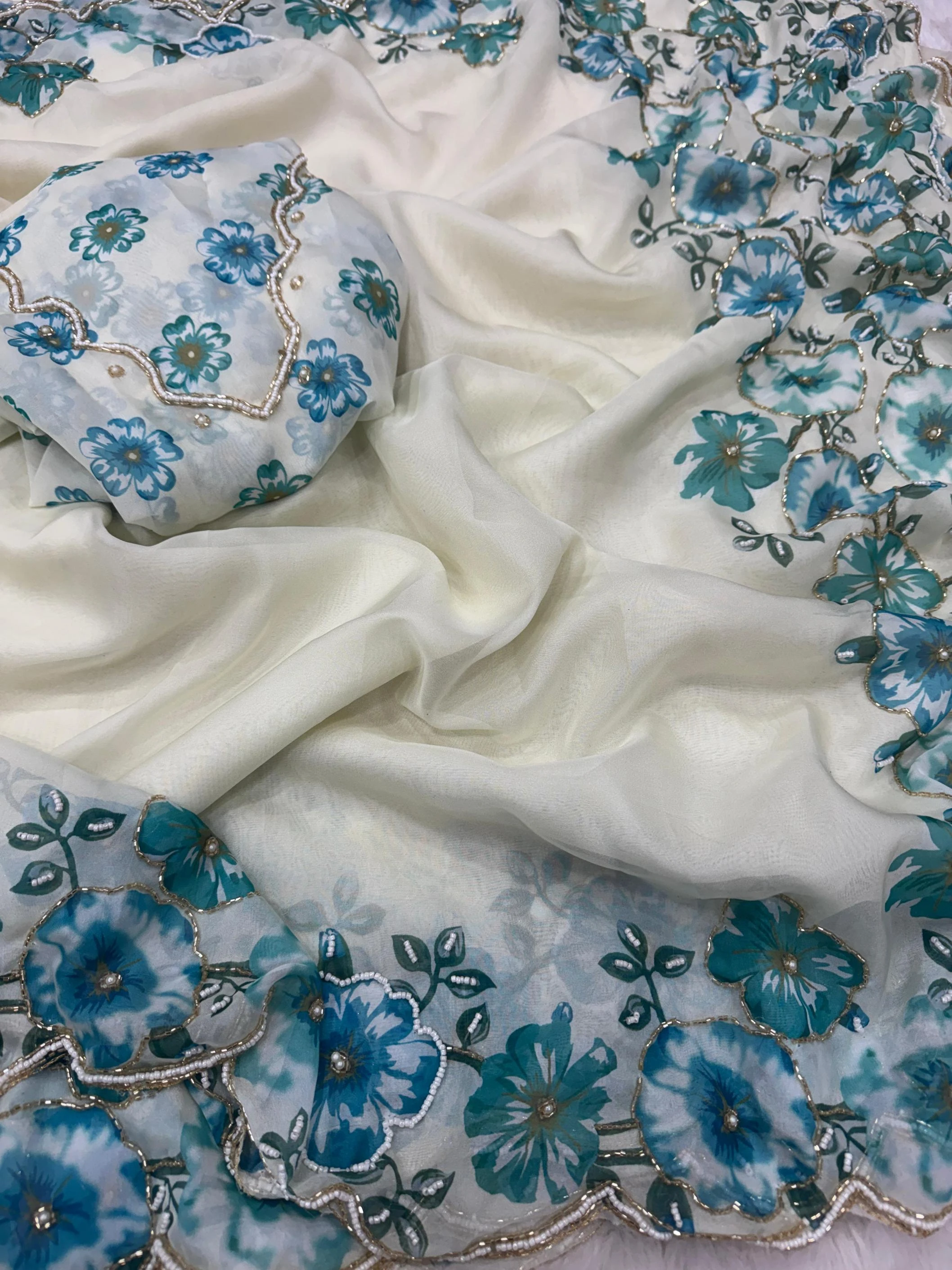 KC 2097 Sarees wholesale TEBBY SILK - Ethnicaa thumbnail 4