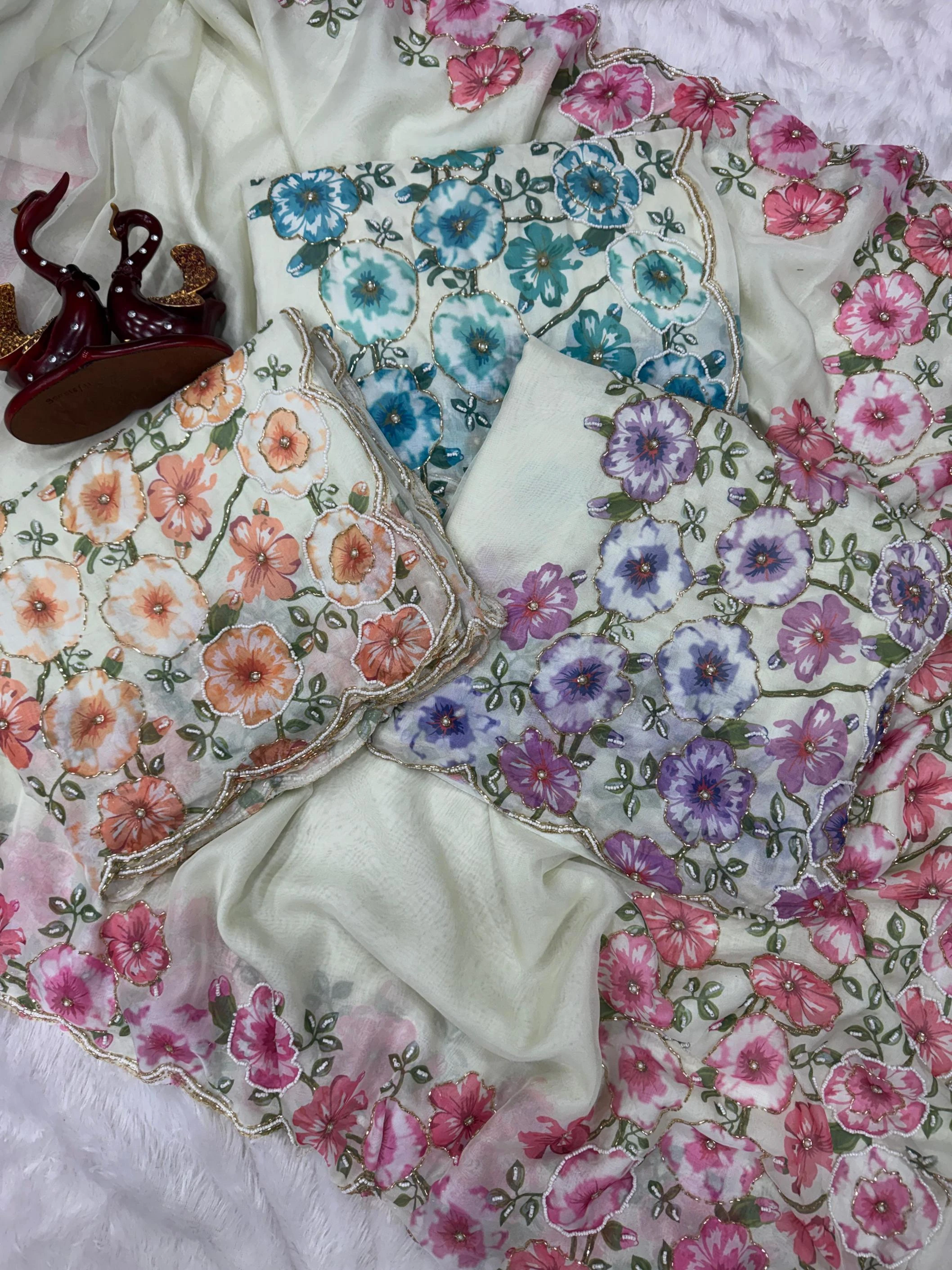 KC 2097 Sarees wholesale TEBBY SILK - Ethnicaa thumbnail 10