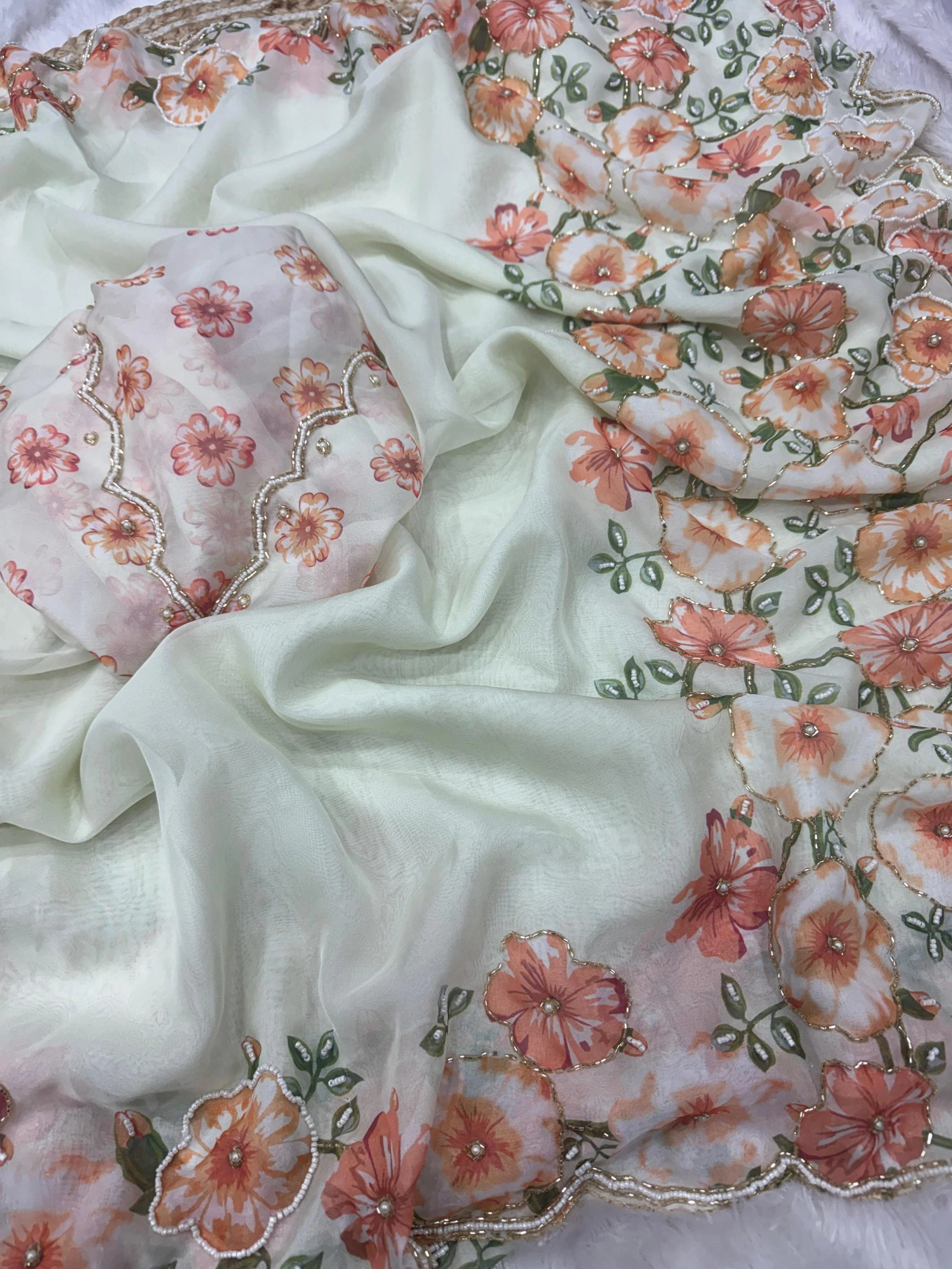 KC 2097 Sarees wholesale TEBBY SILK - Ethnicaa thumbnail 8