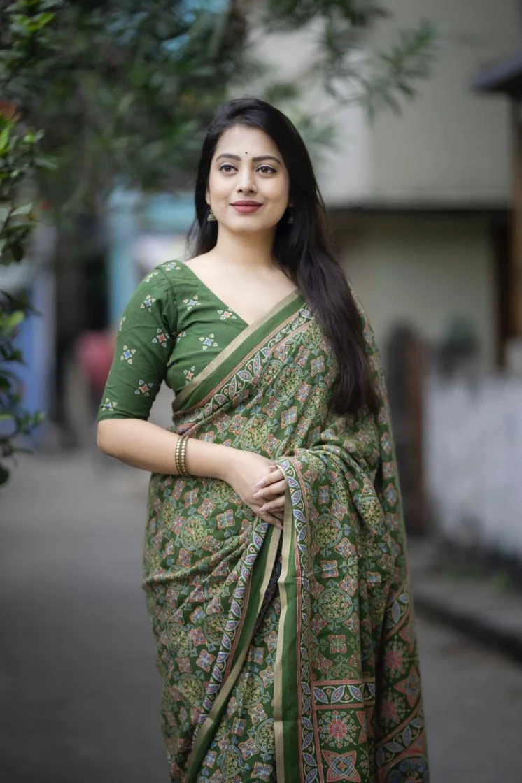 KC 332 Sarees wholesale COTTON - Ethnicaa thumbnail 4