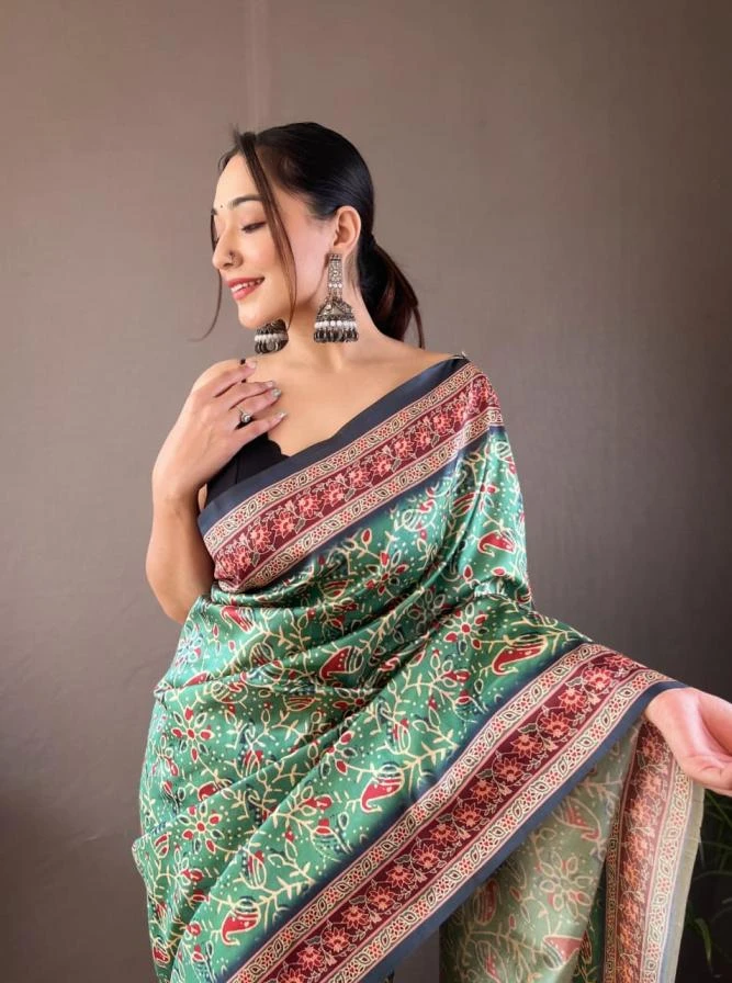 ❣️❣️❣️ in SILK WEAVES | Sarees | Ethnicaa Wholesale thumbnail 8