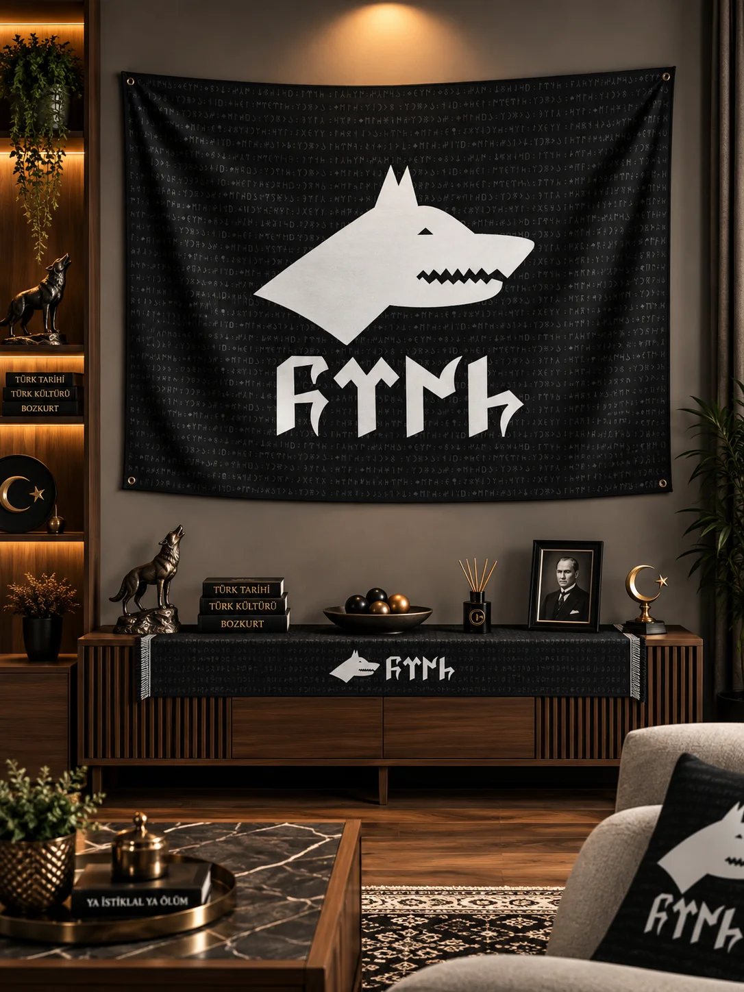 Siyah - Beyaz Göktürk Bozkurt Duvar Örtüsü