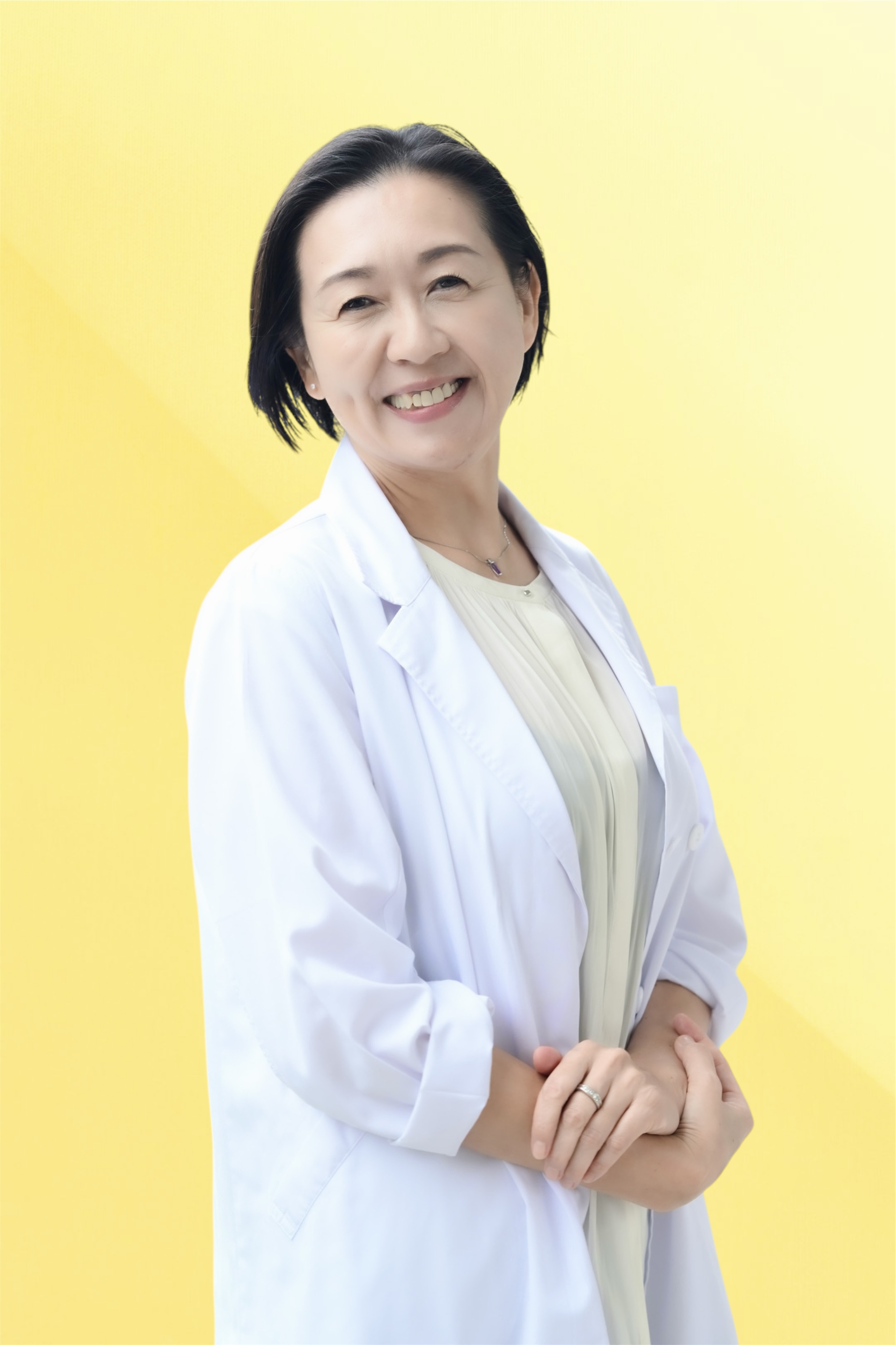 上戸綾