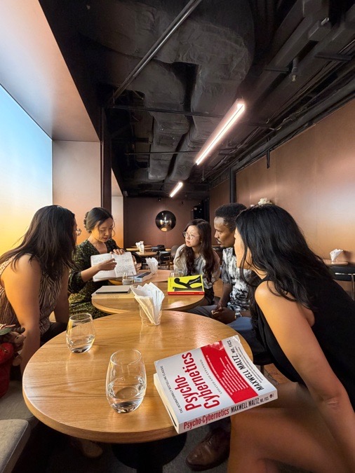 Read with us - The Literature Social