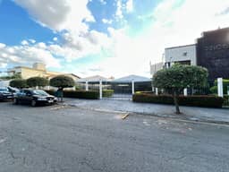 bg-img