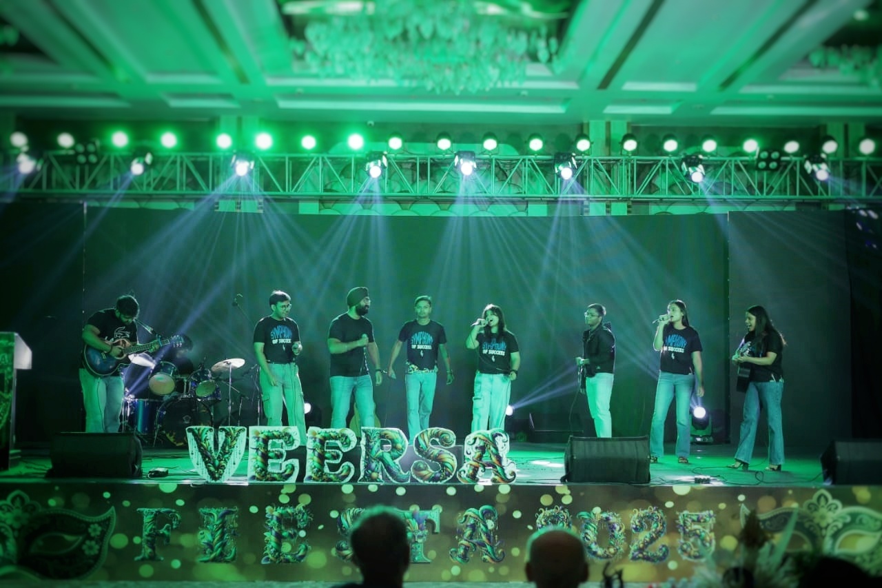 Raavi Live band performing at event in Delhi NCR with customized music setup