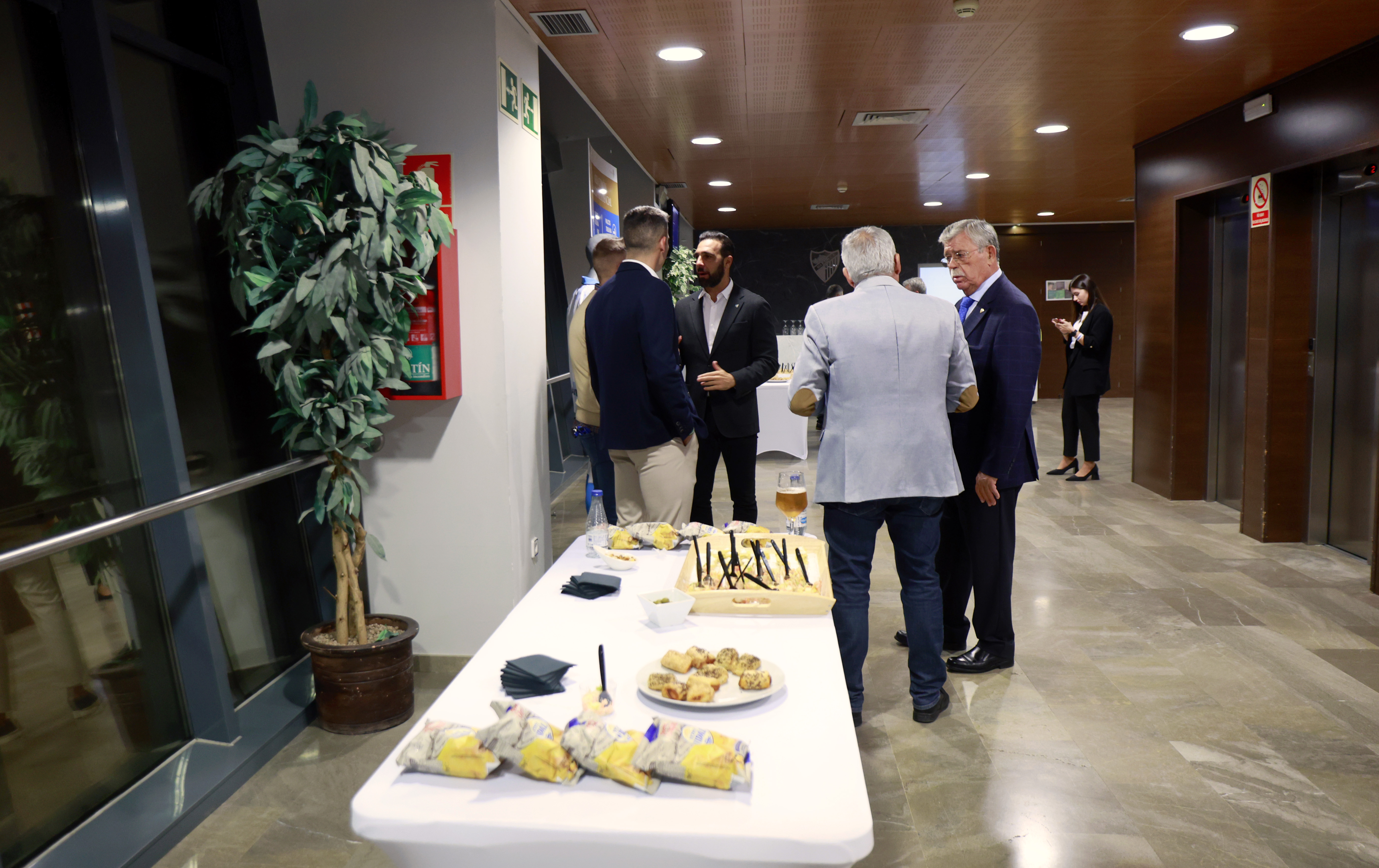 Estadio la Rosaleda - Malaga Cf - Sala/Salón en Málaga - Foto 15