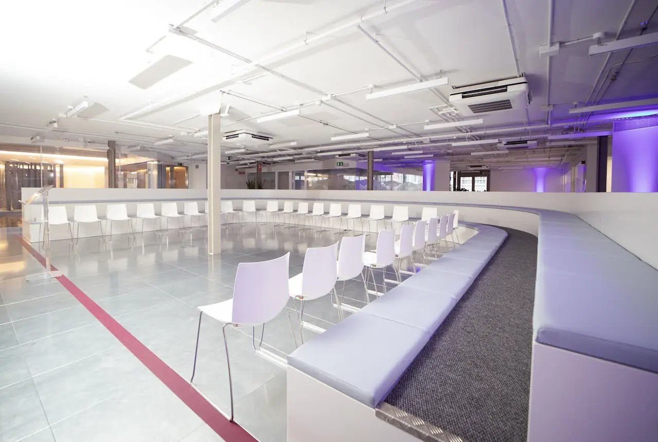 Espacio Koi - Sala/Salón en Madrid - Foto 9