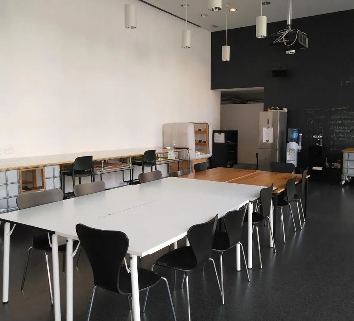 Macba - Edificio Meier - Sala/Salón en Barcelona - Foto 8