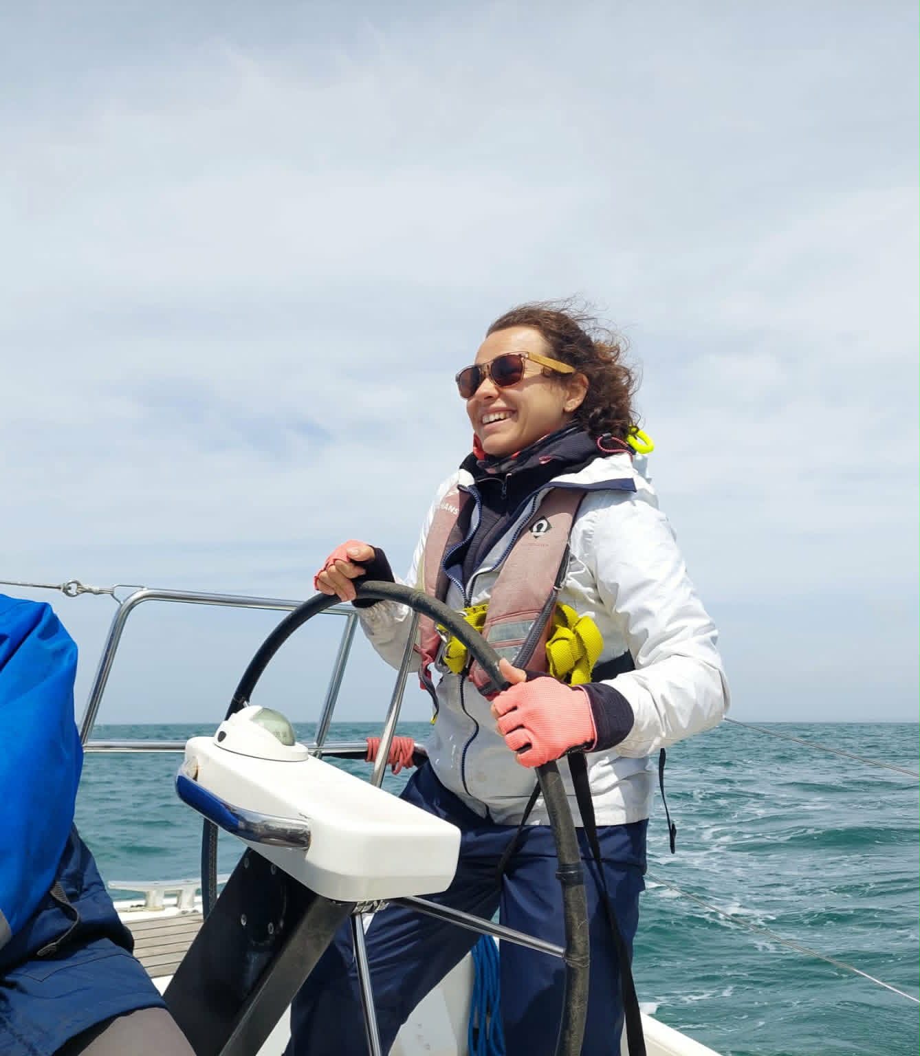 Image de couverture de : TRANSAT EST->OUEST 📅 ÉQUIPIÈRE dispo à partir de mi- novembre