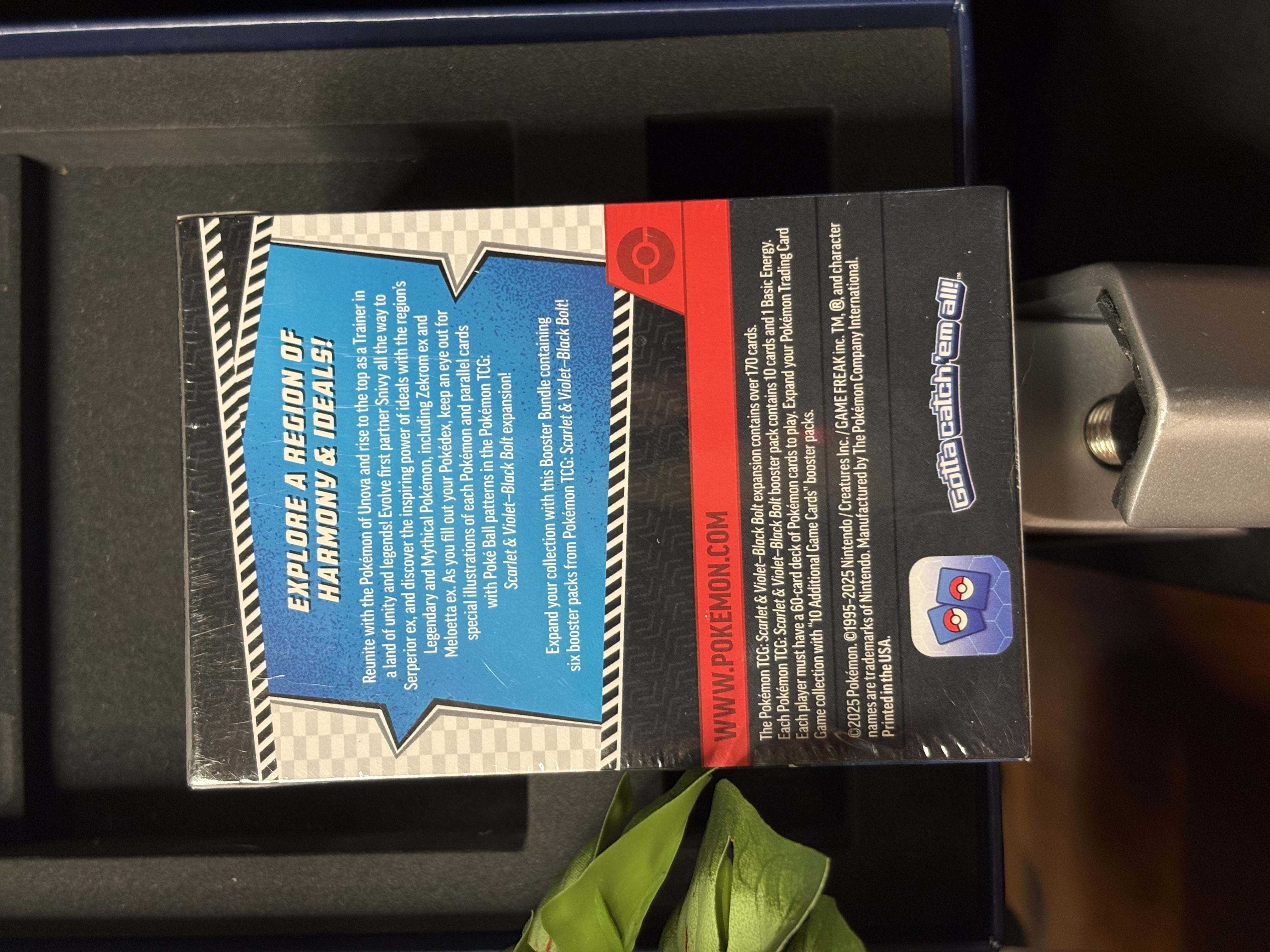 Pokemon TCG: Scarlet & Violet Black Bolt Factory Sealed Booster Bundle Box thumbnail 2