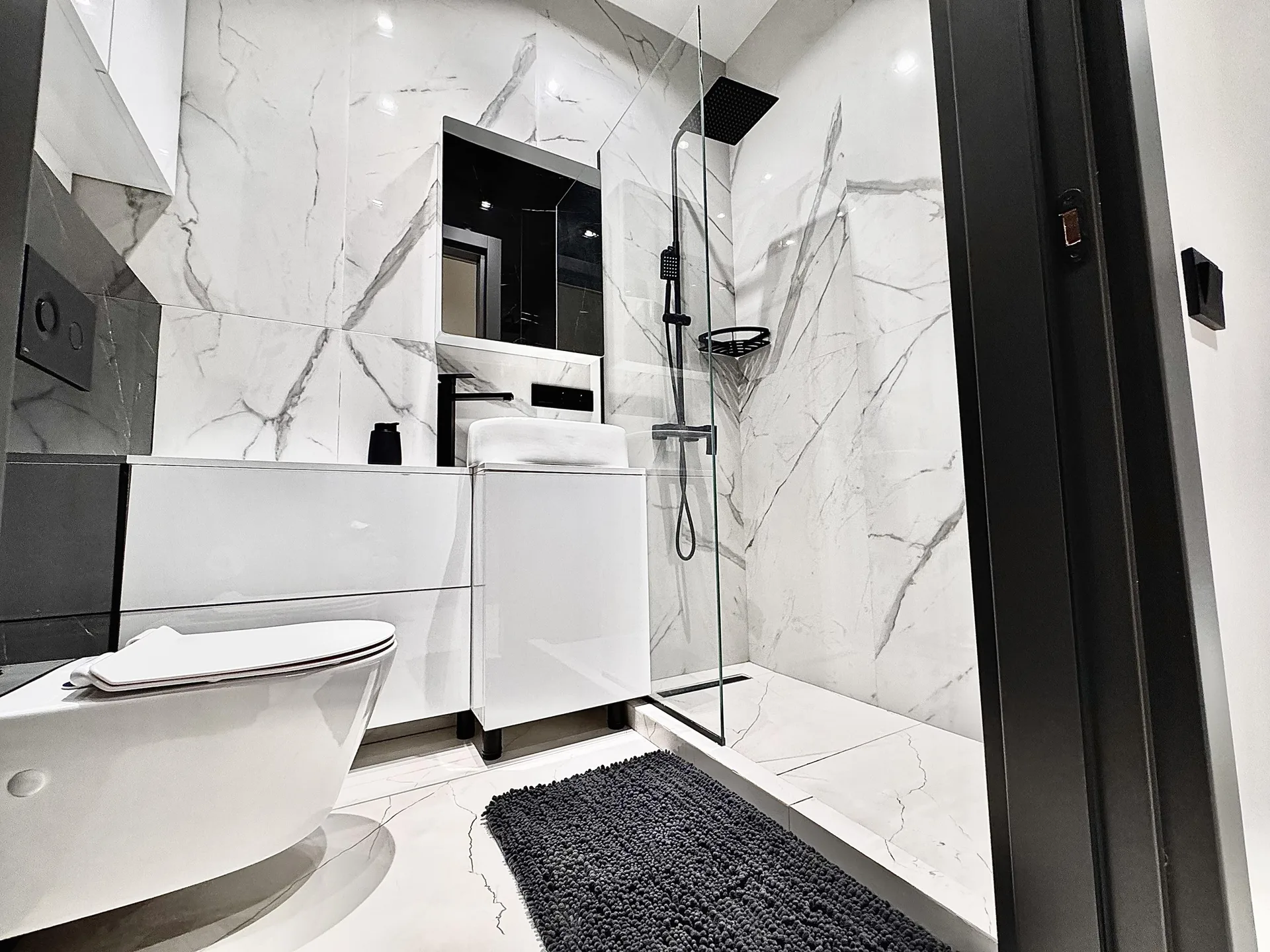 Grigol Volsky St, 7 · 128 m² · 6/12