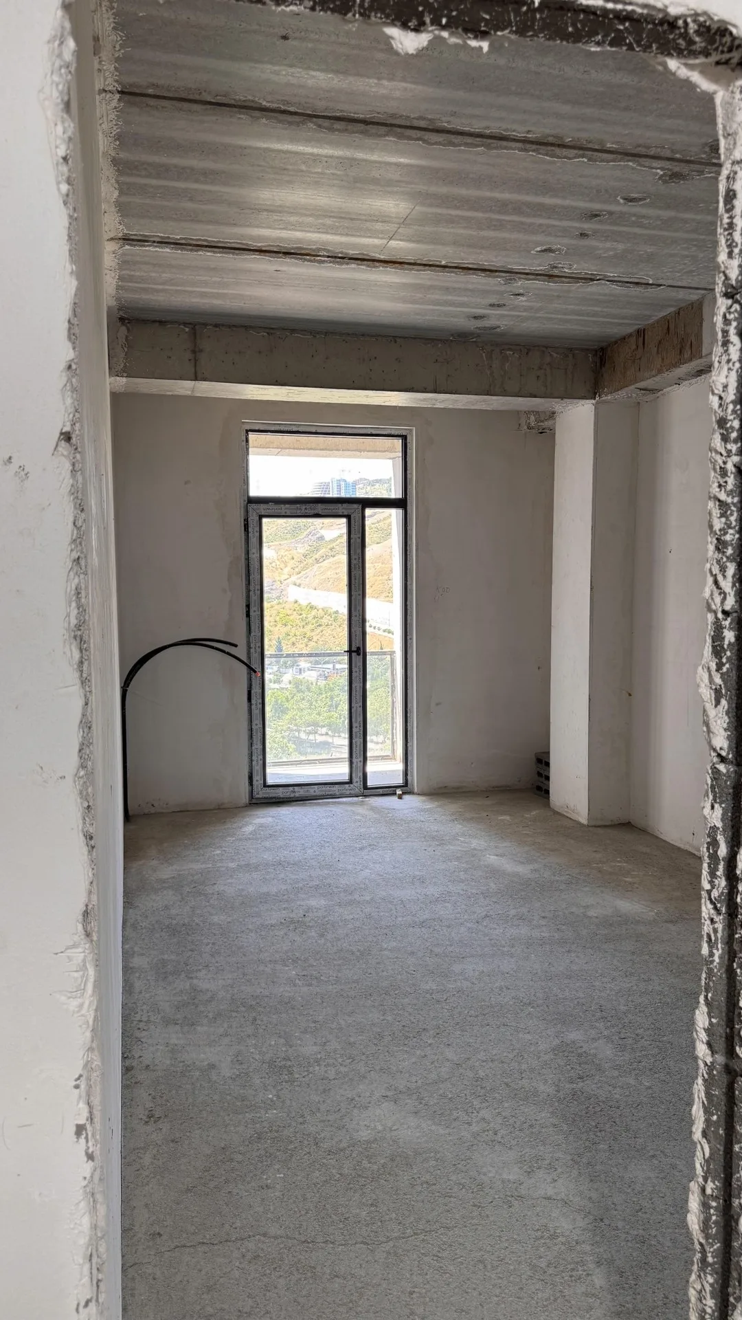 Kosmonavtebi Embankment, 91 · 88.41 m² · 3/12