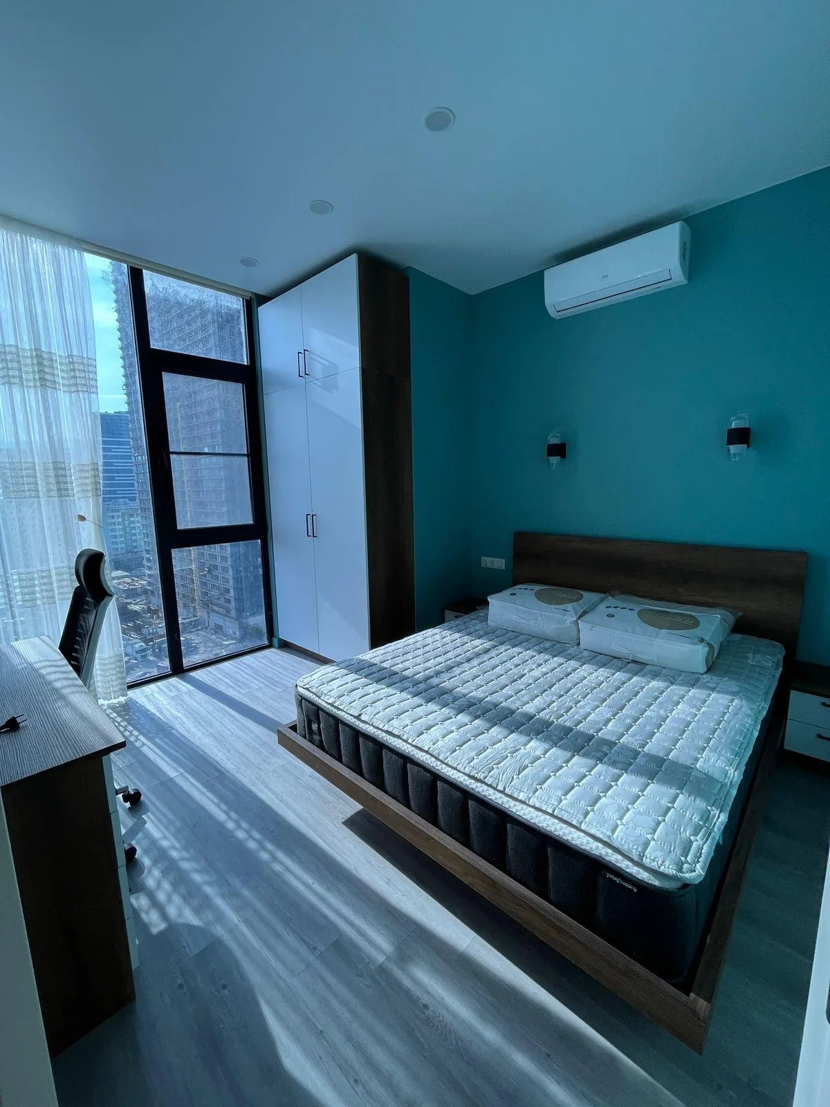Alexander Pushkin St, 182 · 68.8 m² · 2/10