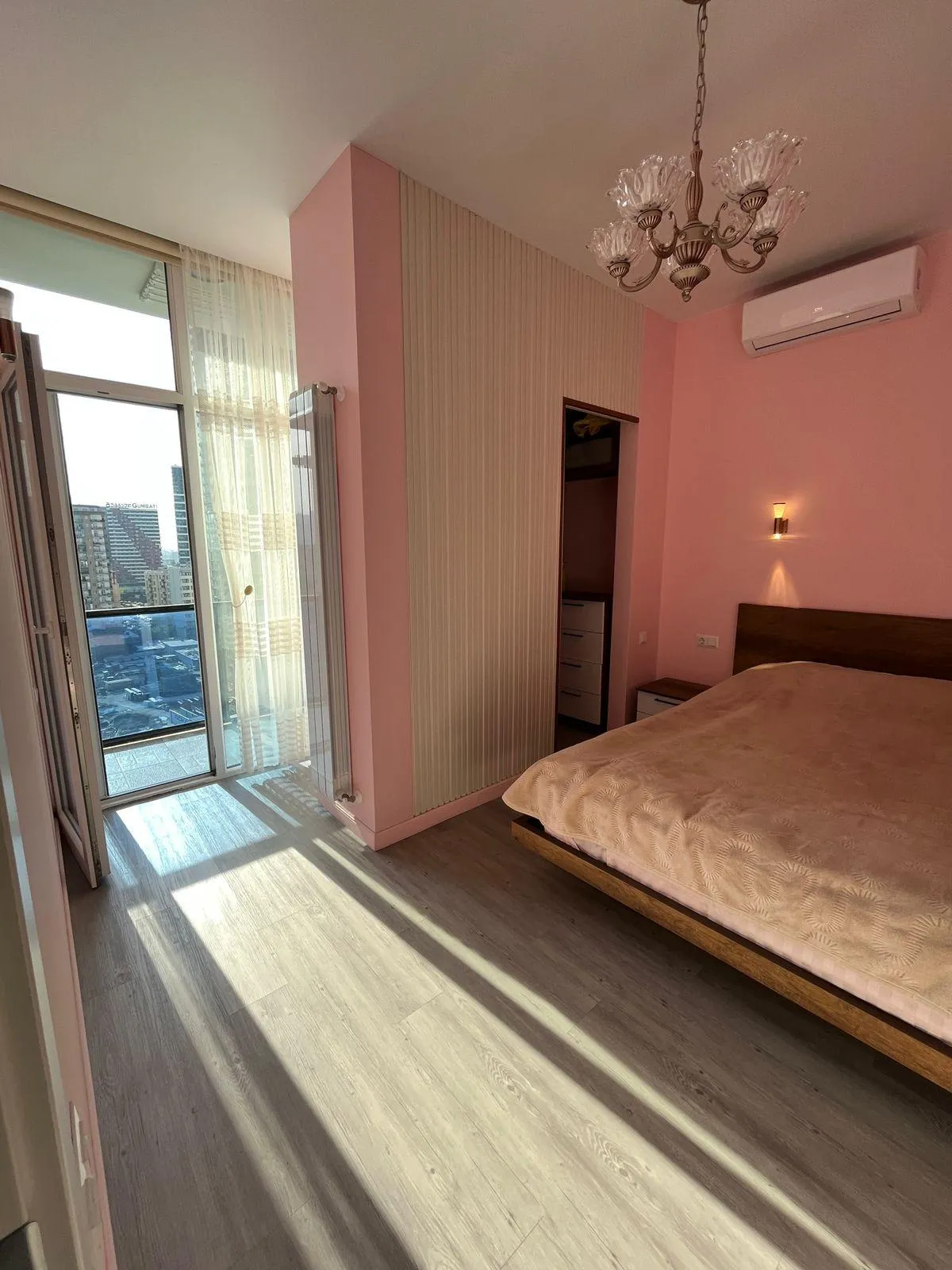 Alexander Pushkin St, 182 · 68.8 m² · 3