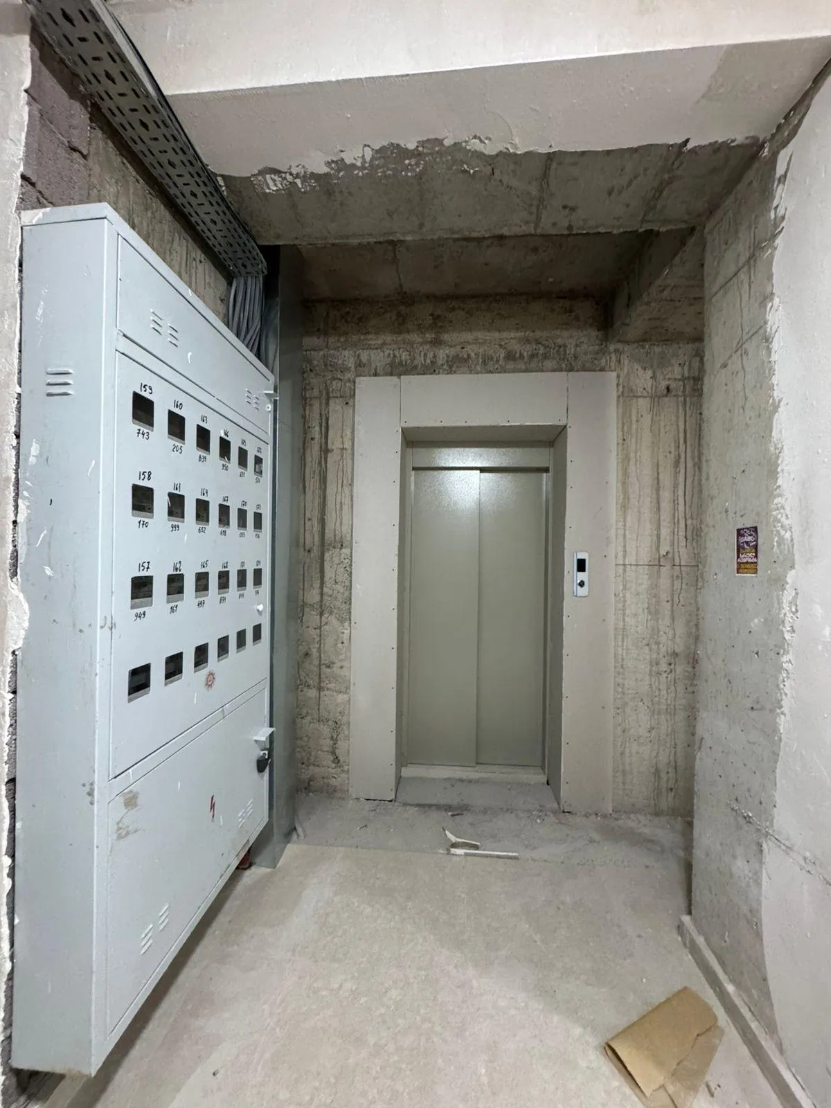 Moscow Ave, 9 · 43 m² · 8