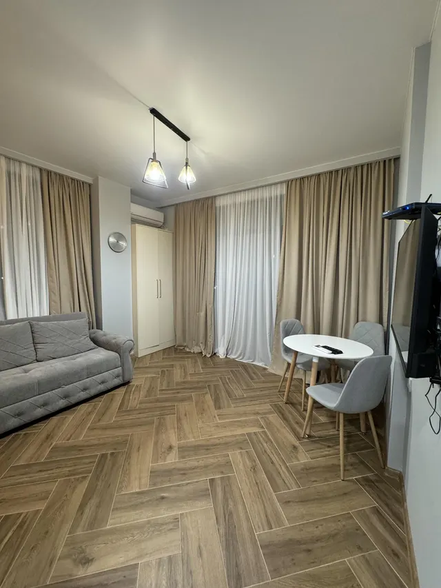 Rejeb Nizharaadze St, 25 · 34 m²