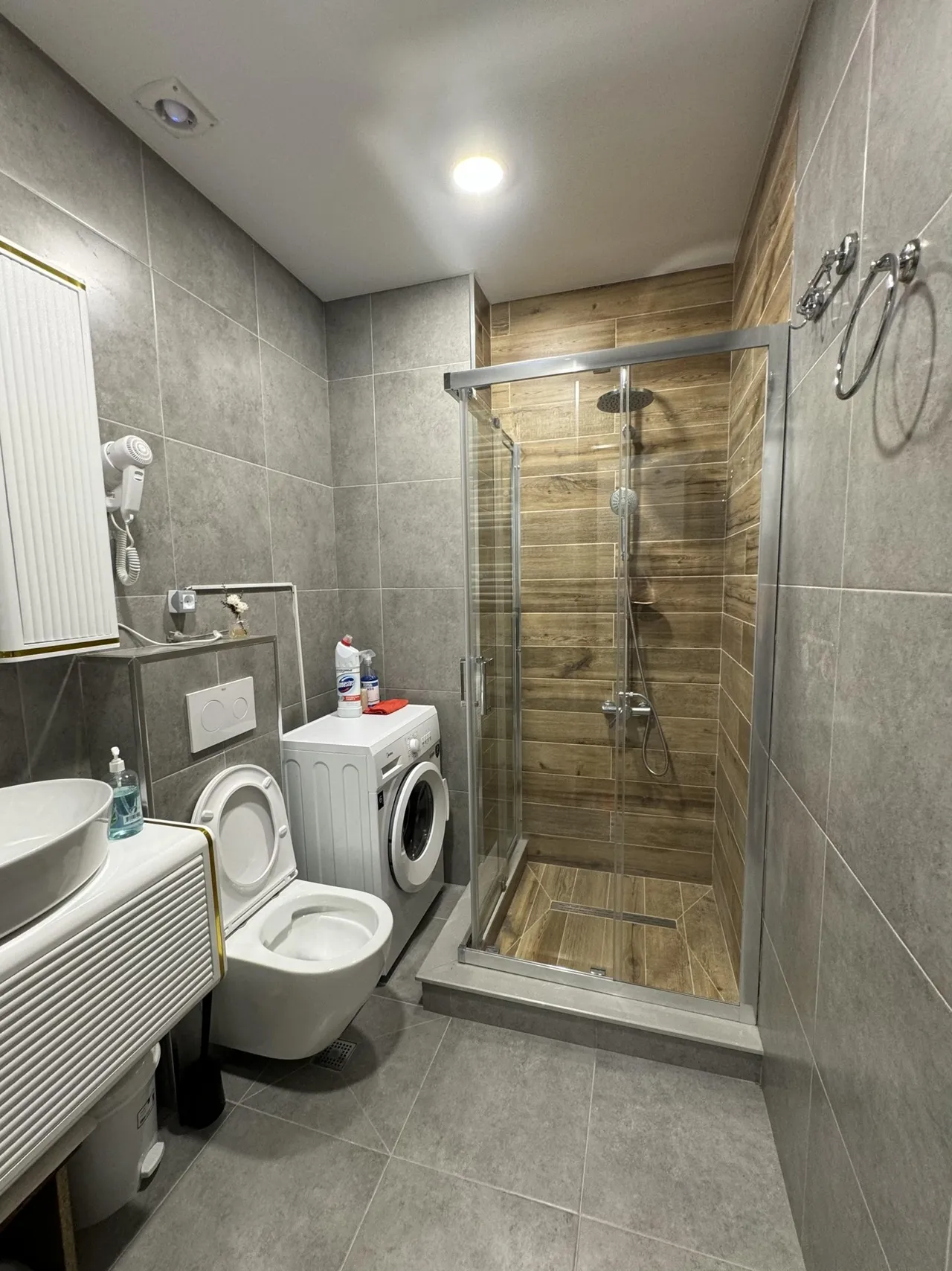 Rejeb Nizharaadze St, 25 · 34 m² · 12