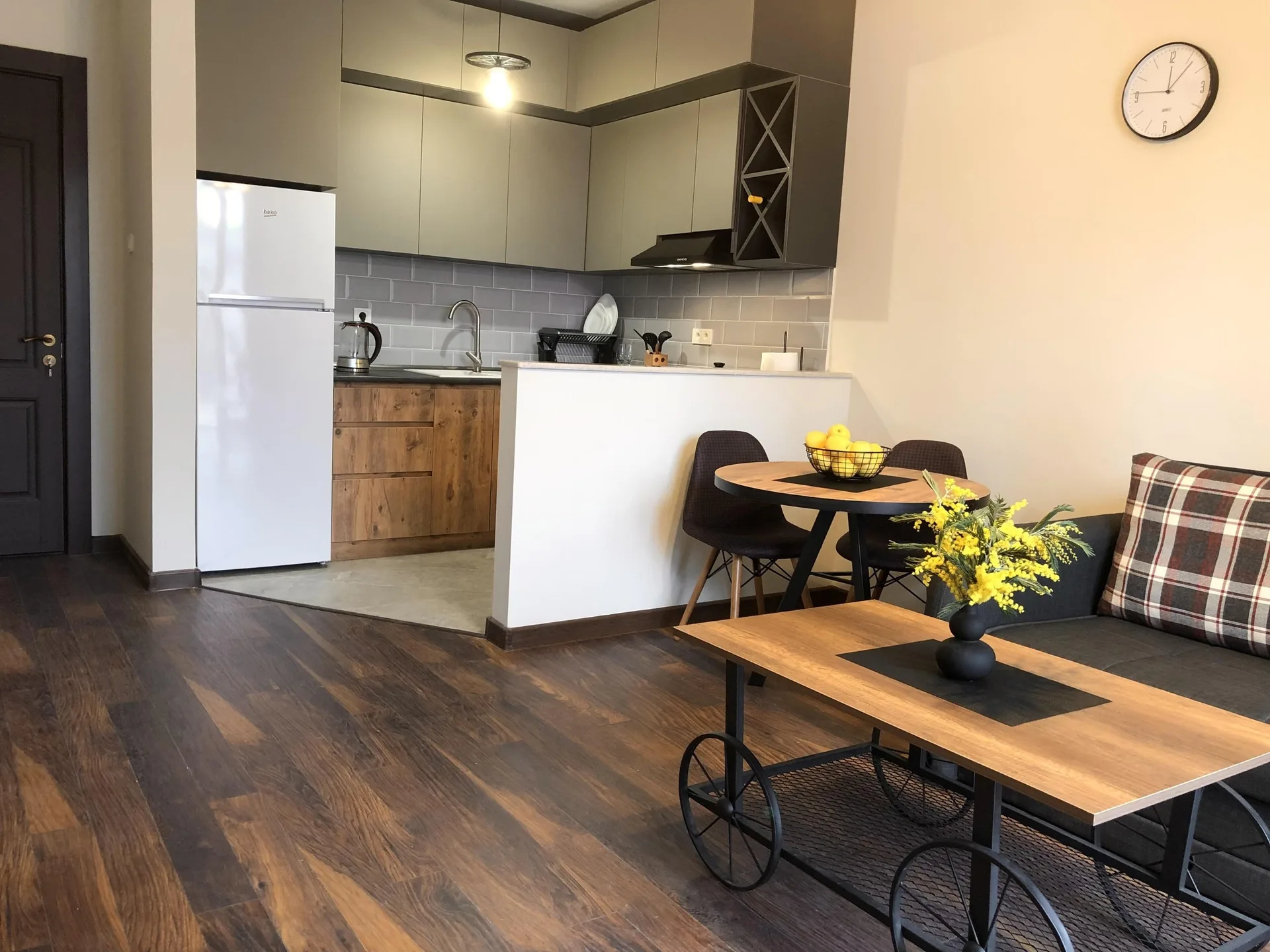 Noe Zhordania St, 19 · 148 m² · 5/12