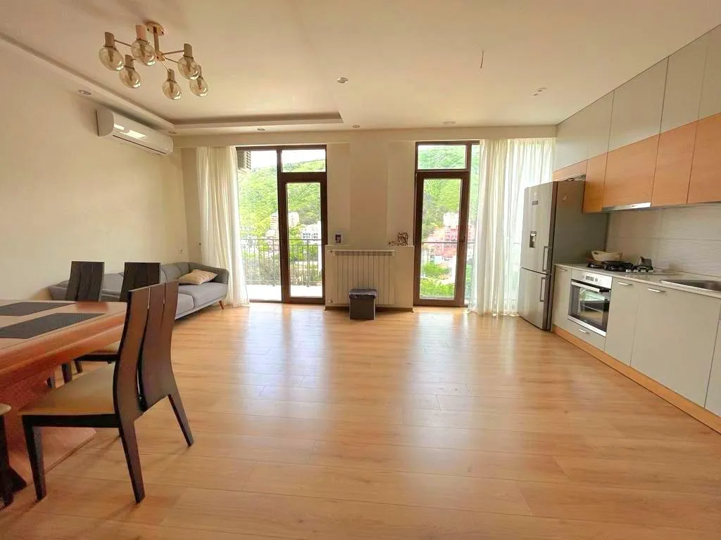 Marabda St, 34 · 89.9 m² · 2