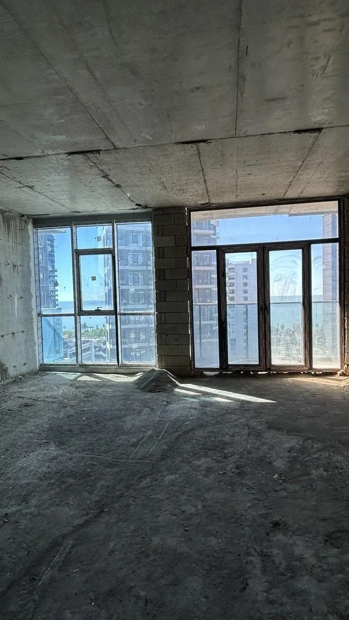 Grigol Eliava St, 49a · 44.5 m² · 5/10