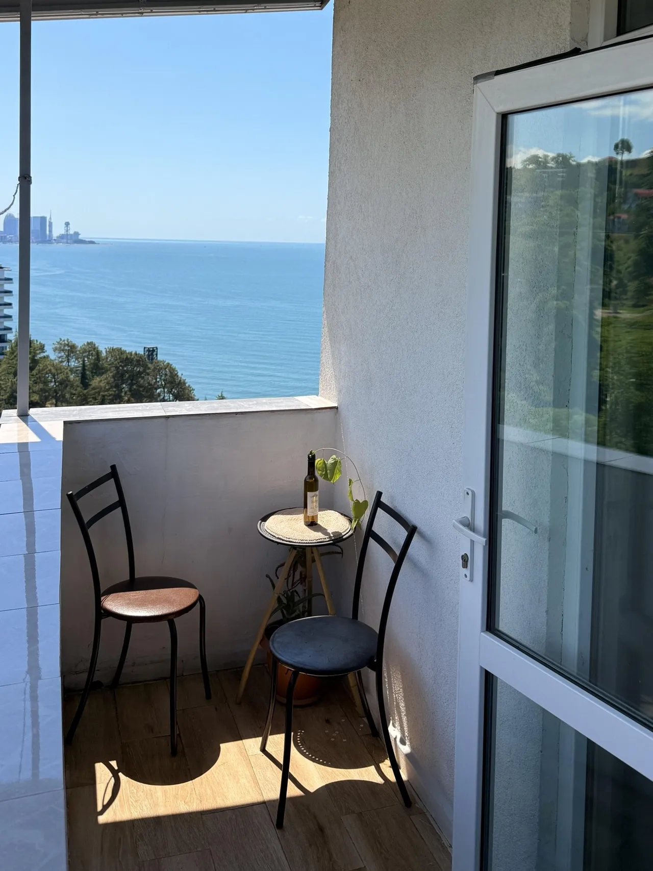 Tamar Mepe Ave, 22a · 65 m² · 6