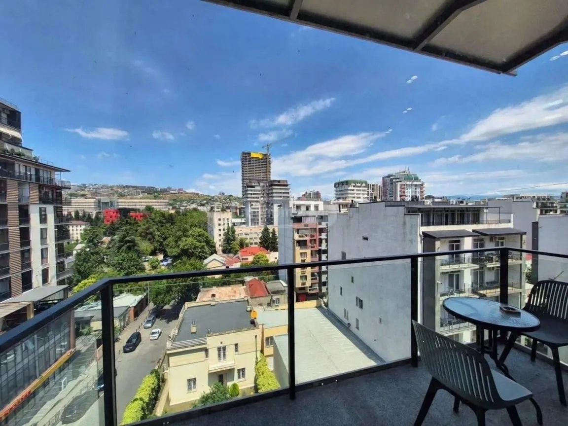 Mikheil Burdzgla St, 20 · 150 m² · 8