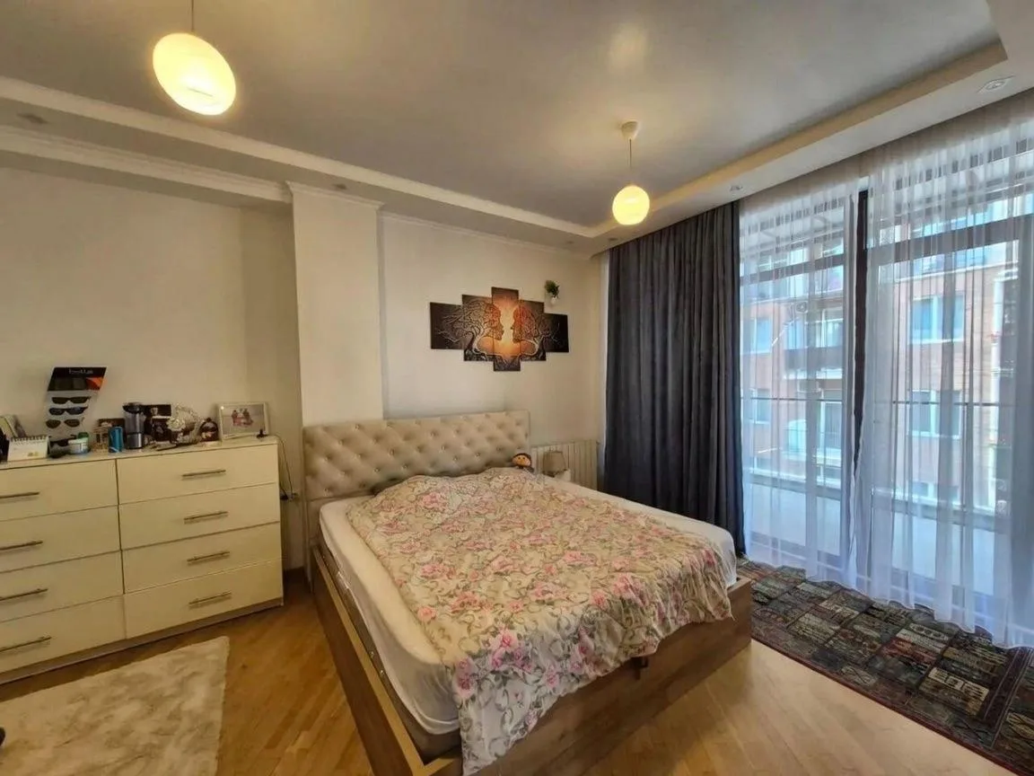 Mikheil Burdzgla St, 20 · 150 m² · 10/10