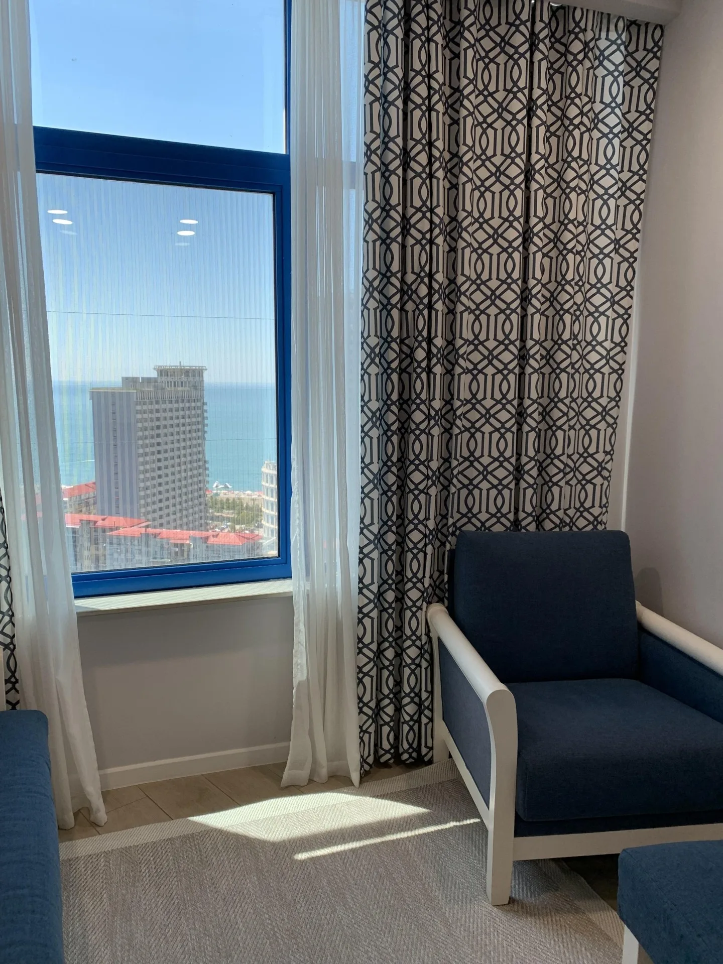 Niko Pirosmani St, 16a · 42 m² · 3/12
