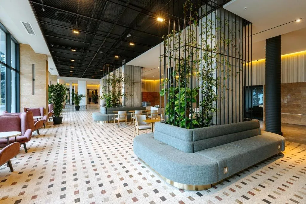 Tamar Mepe Ave, 14 · 44 m² · 4/11