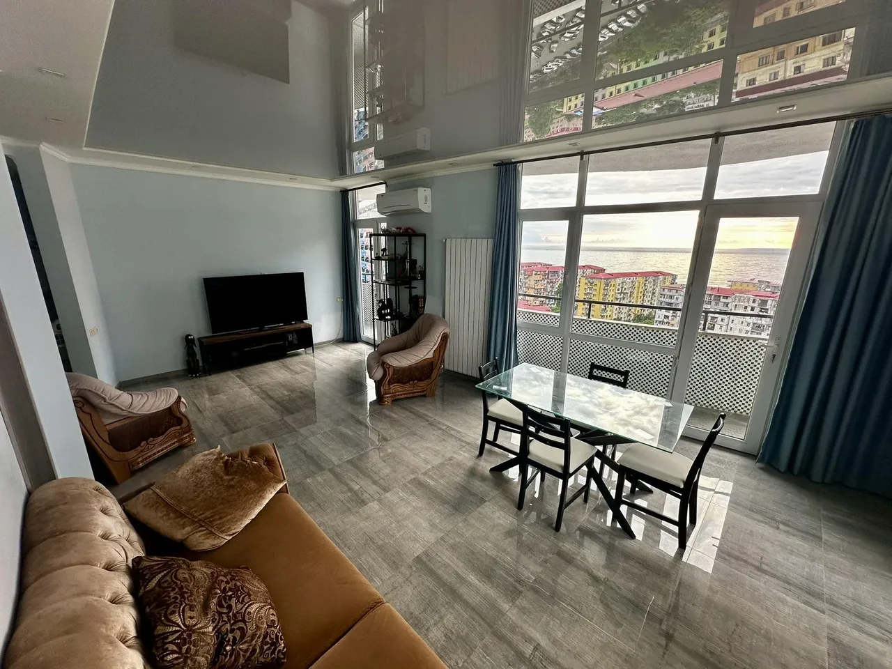 Shalva Inasaridze St, 13 · 150 m² · 2