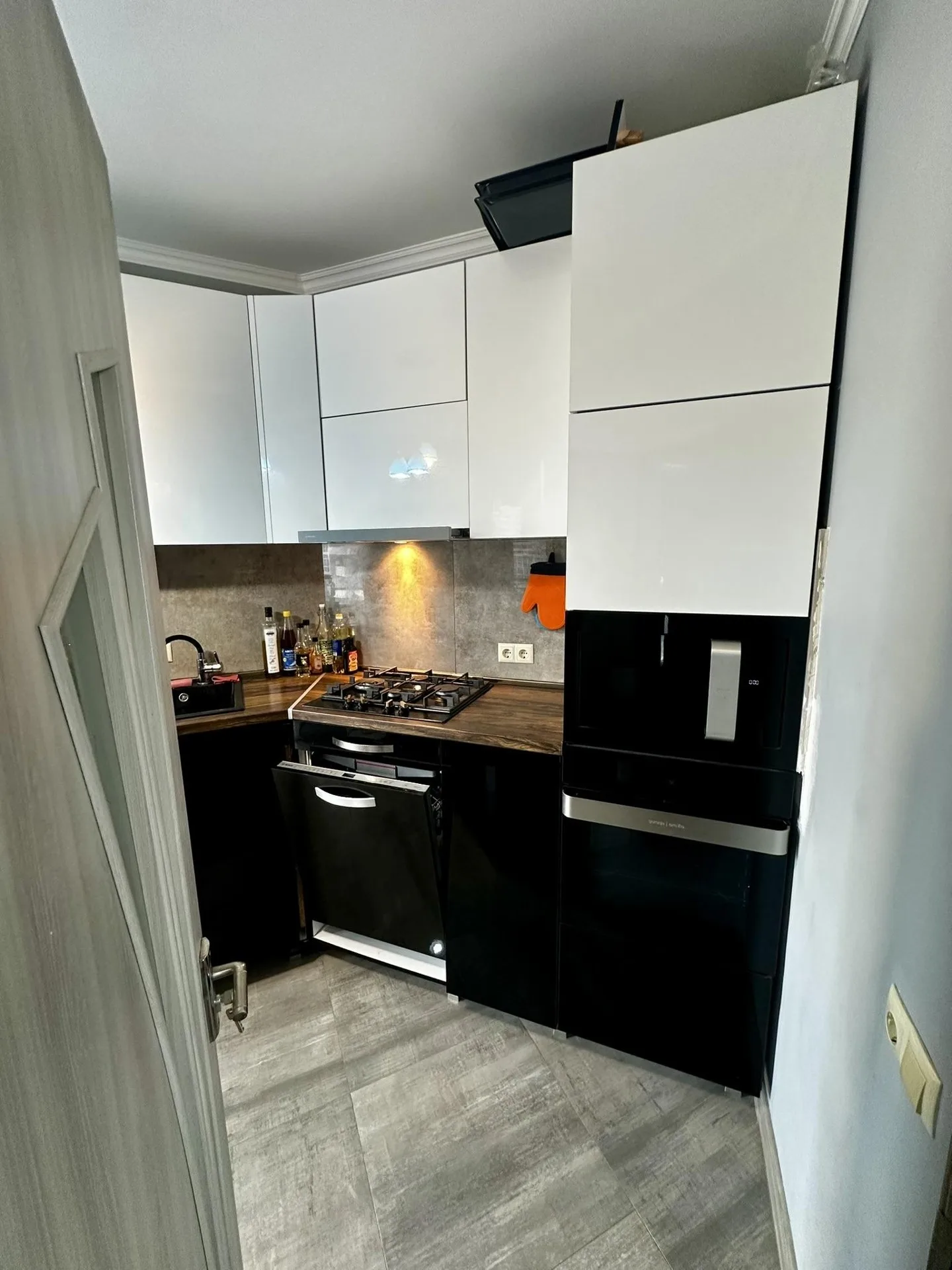 Shalva Inasaridze St, 13 · 150 m² · 12/12