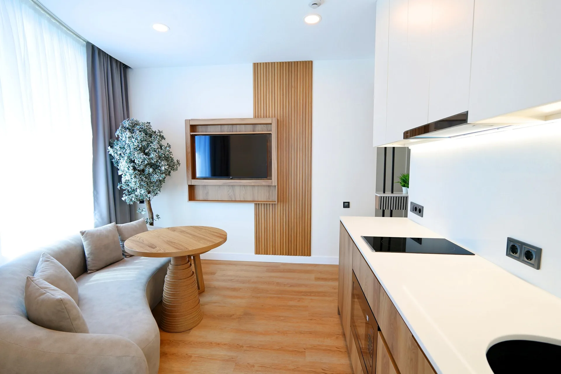 Zhiuli Shartava Ave, 8 · 35.2 m² · 1/12