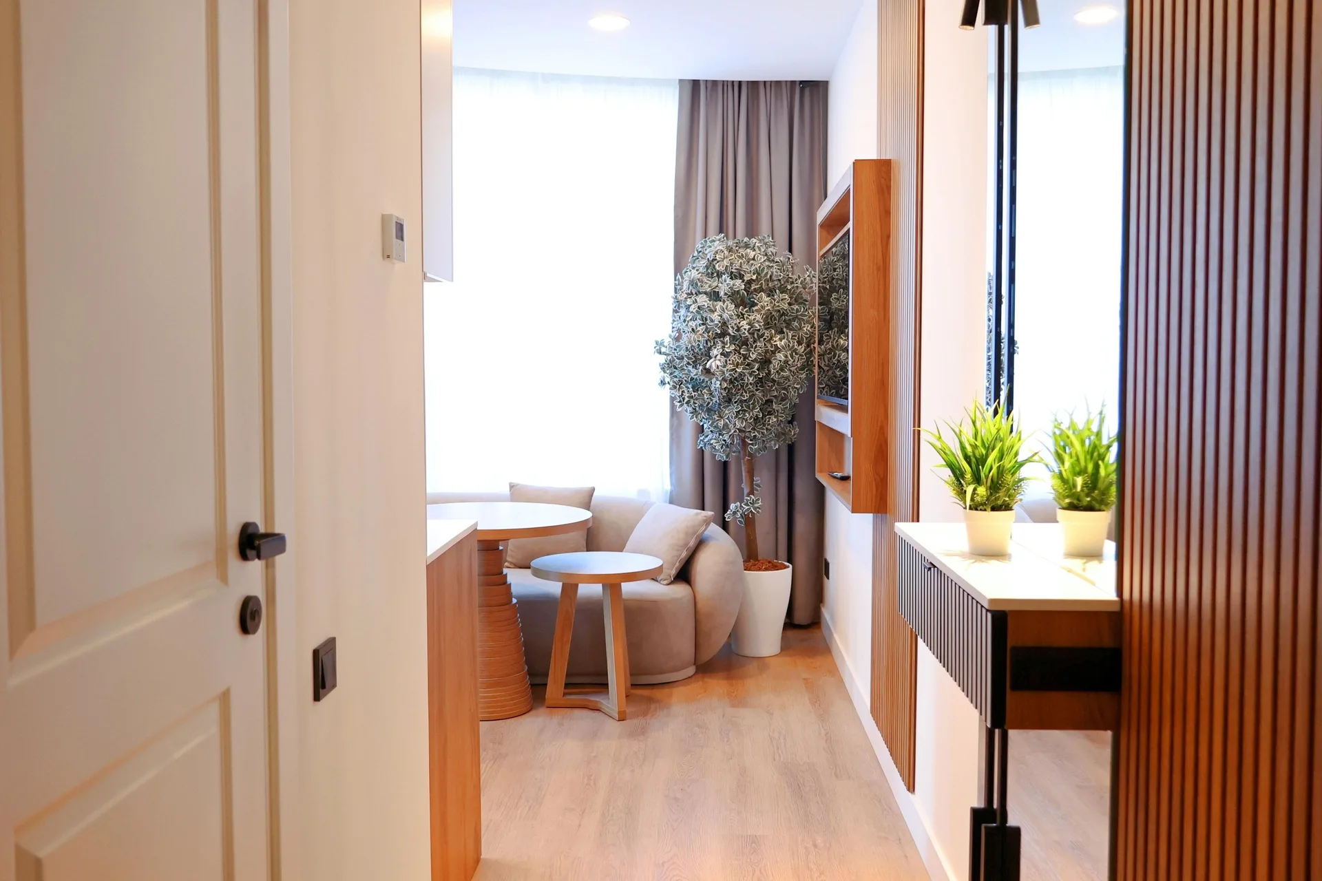 Zhiuli Shartava Ave, 8 · 35.2 m² · 3/12