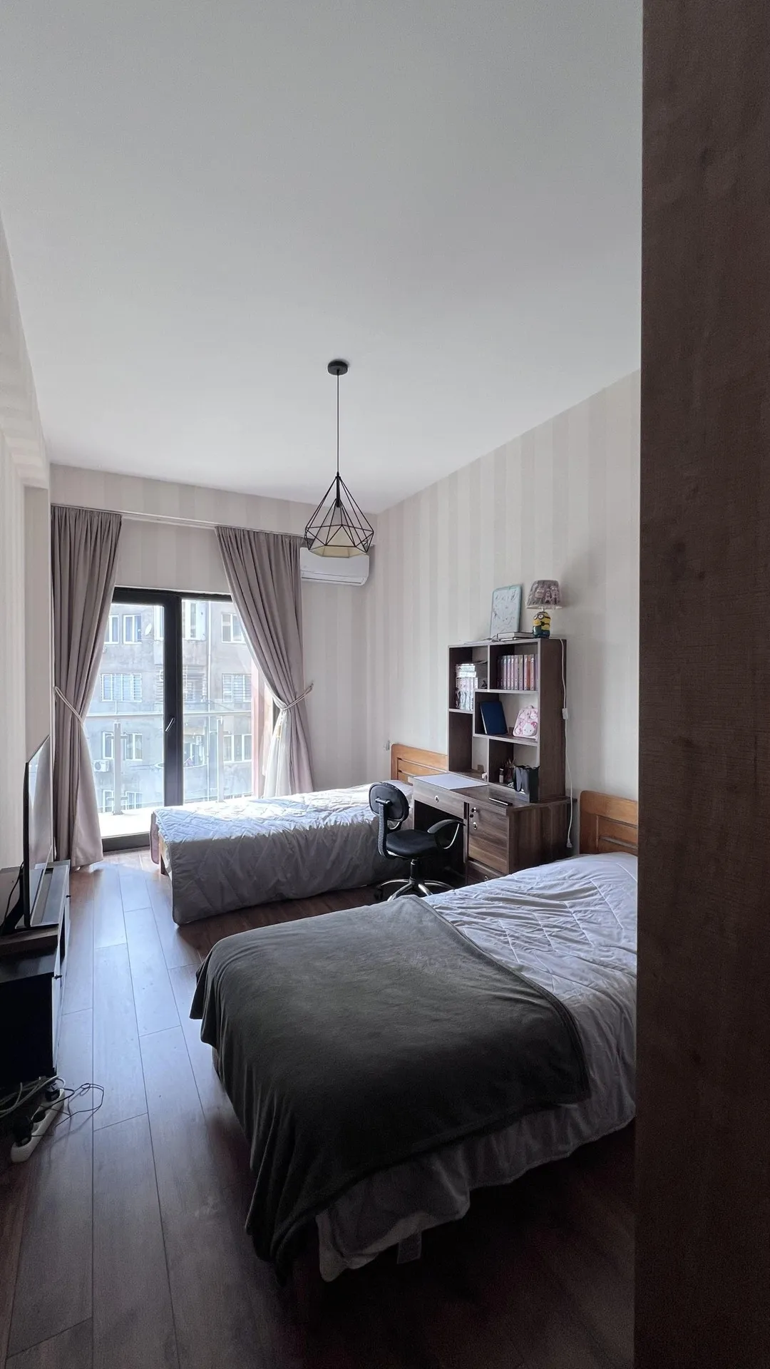 Merab Aleksidze St, 3 · 95 m² · 6