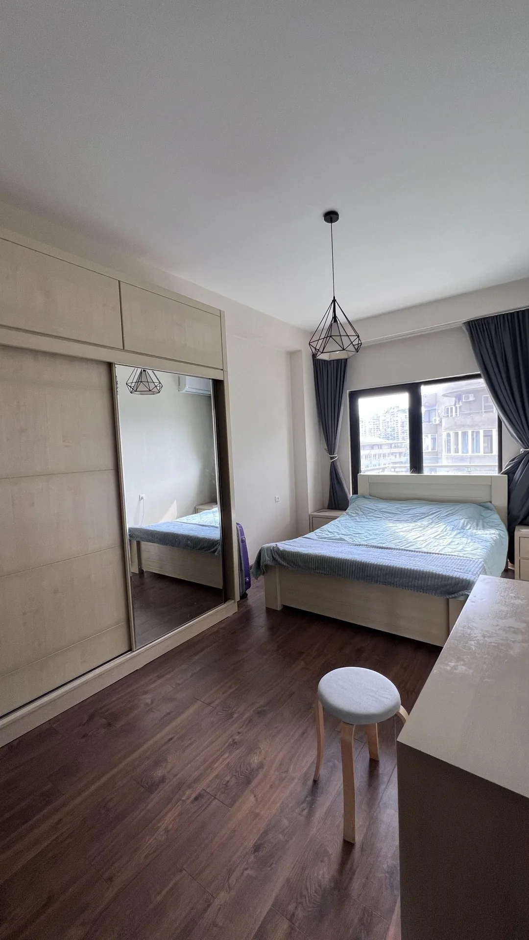 Merab Aleksidze St, 3 · 95 m² · 7/12