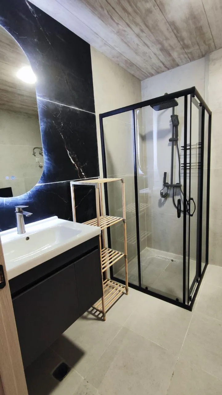 Dimitri Gulia St, 1 · 33 m² · 7