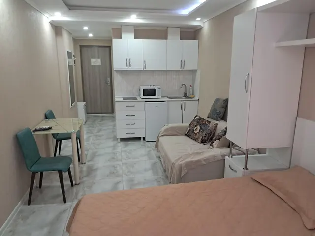 Rejeb Nizharaadze St, 18 · 32 m²