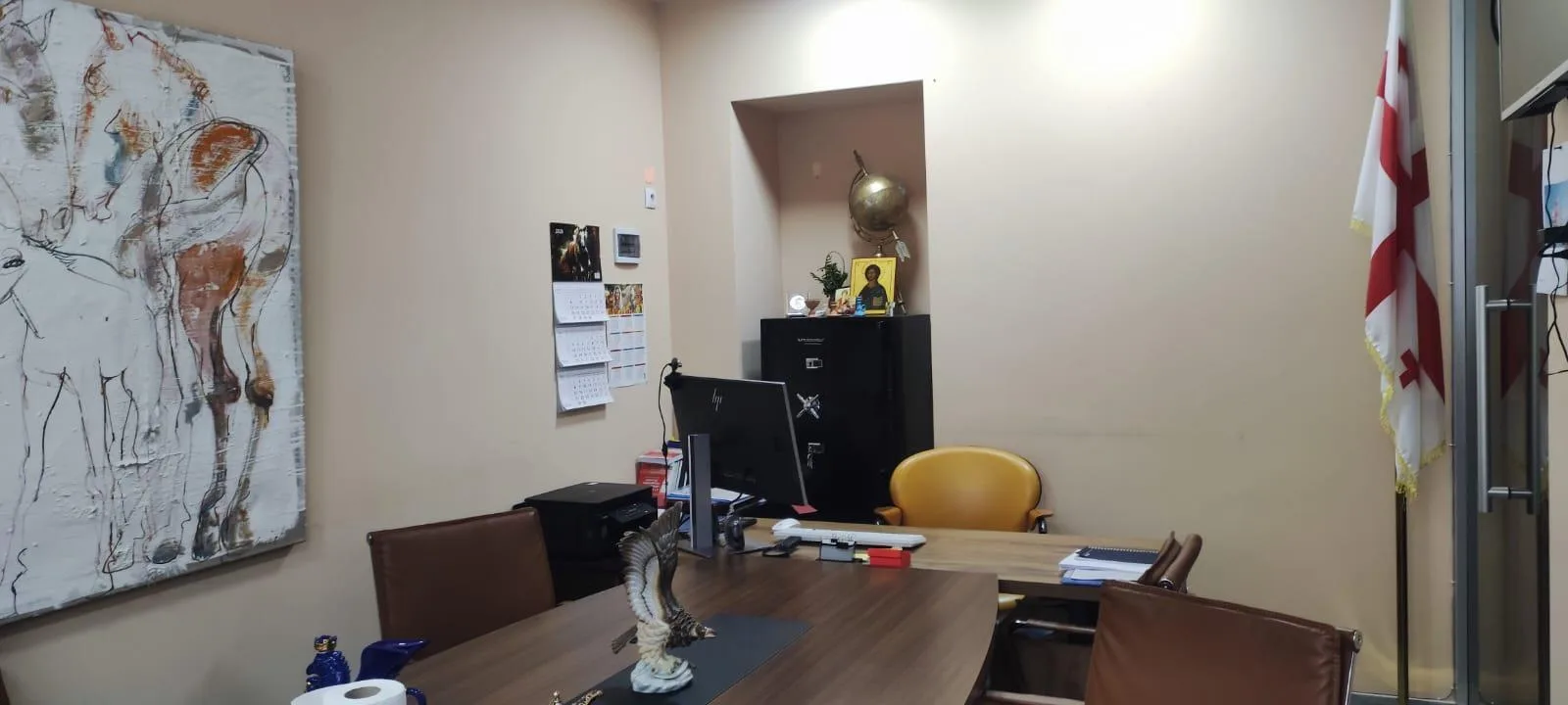 დოდო აბაშიძის ჩუღურეთის რაიონი , 9 · 131 m² · 2/3