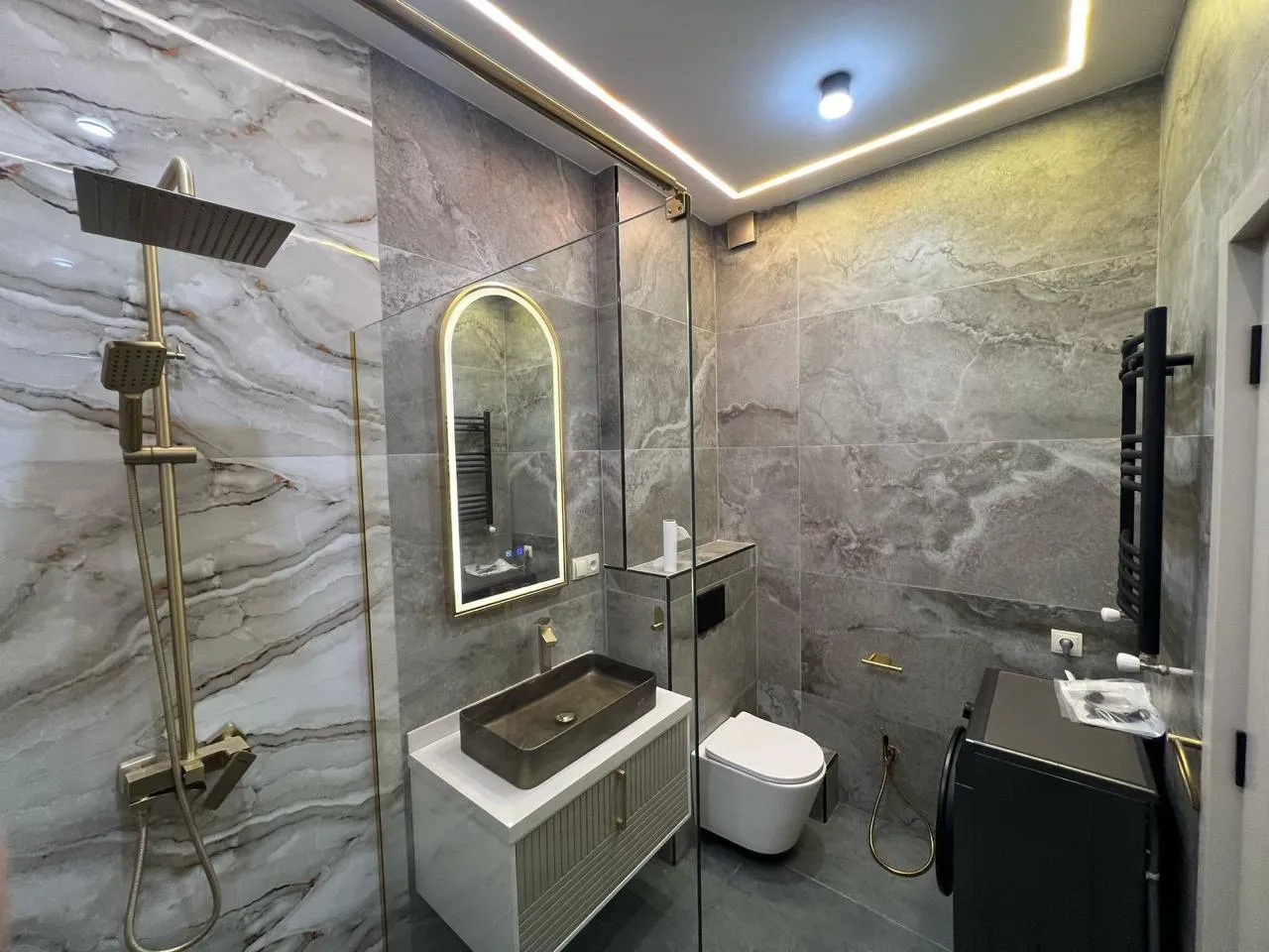 Bob Walsh St, 32 · 80 m² · 12