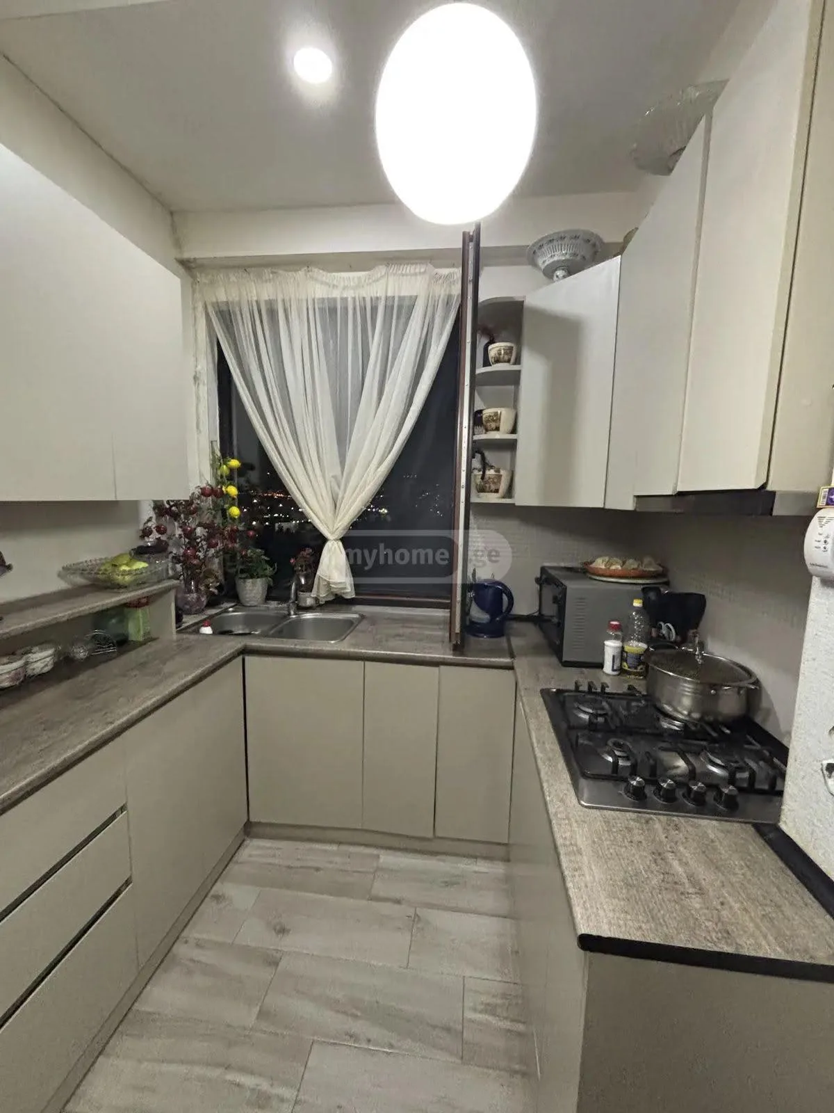 David Guramishvili Ave, 80g · 120 m² · 10/12