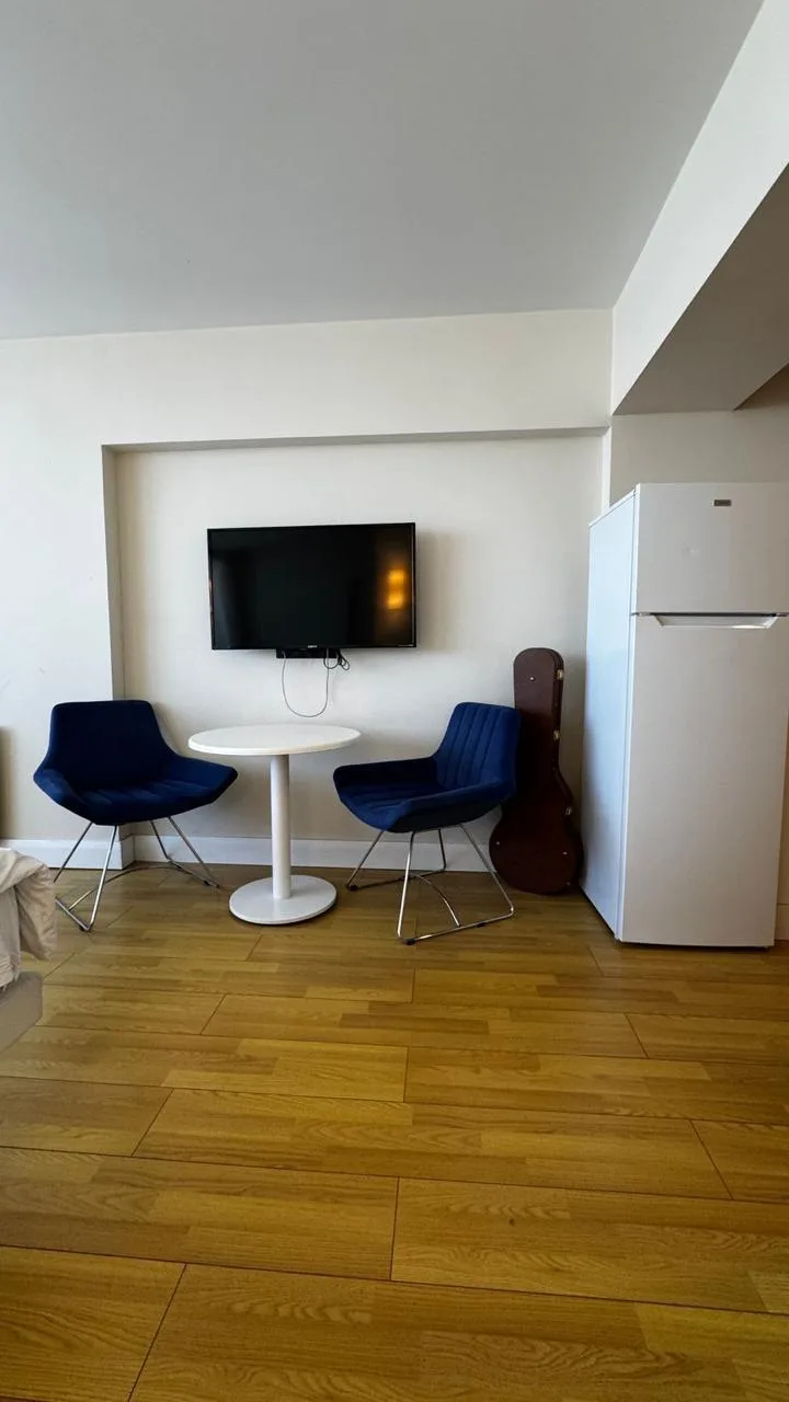 Sherif Khimshiashvili St, 7a · 33 m² · 3/10