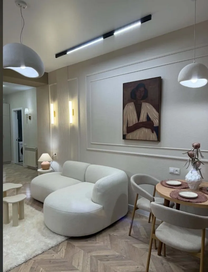 Zhiuli Shartava St, 43 · 67 m² · 3