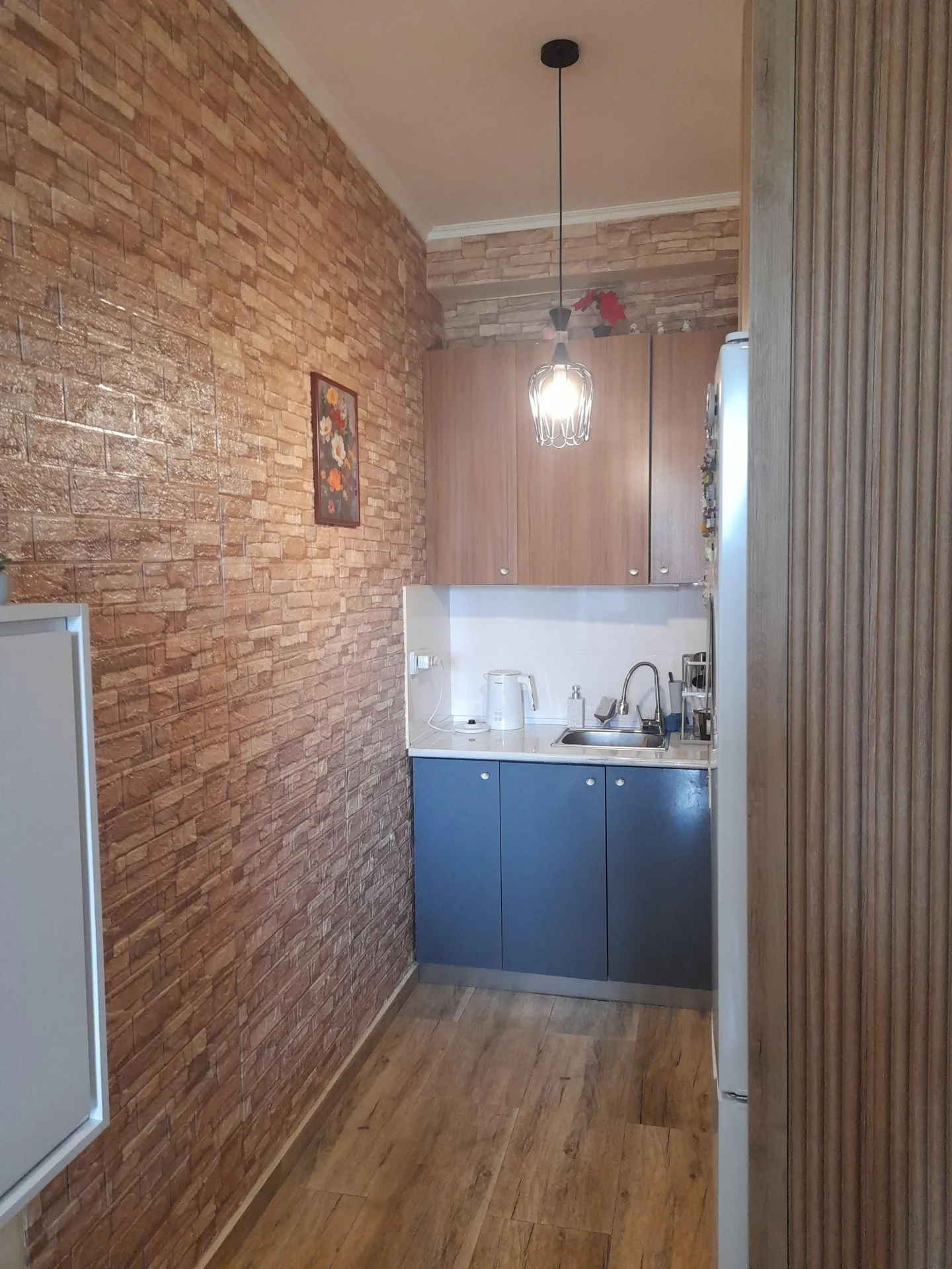 Givi Zhvania St, 23 · 70 m² · 5/12